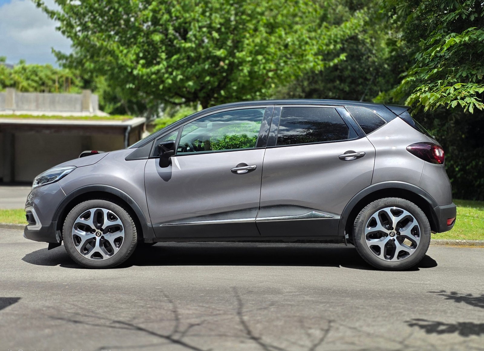 RENAULT CAPTUR – 1.3 TCe 150ch Boîte Auto Finition INTENS