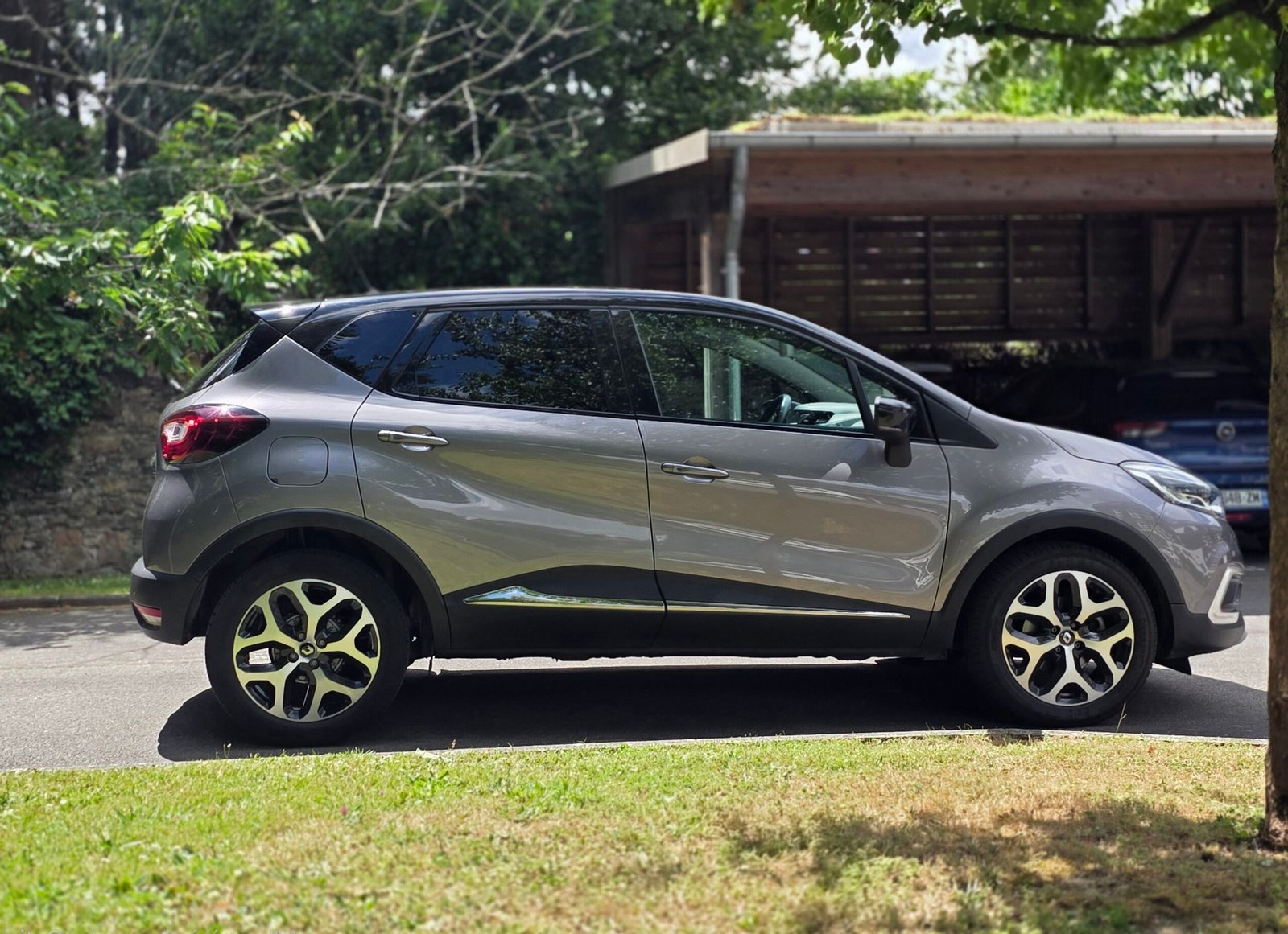 RENAULT CAPTUR – 1.3 TCe 150ch Boîte Auto Finition INTENS