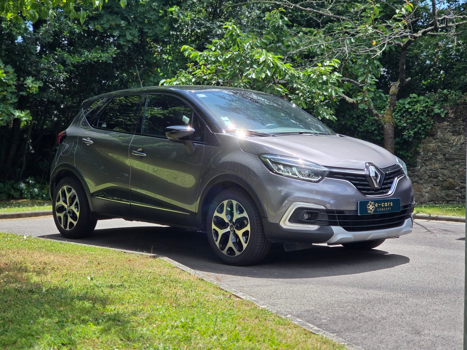 RENAULT CAPTUR – 1.3 TCe 150ch Boîte Auto Finition INTENS