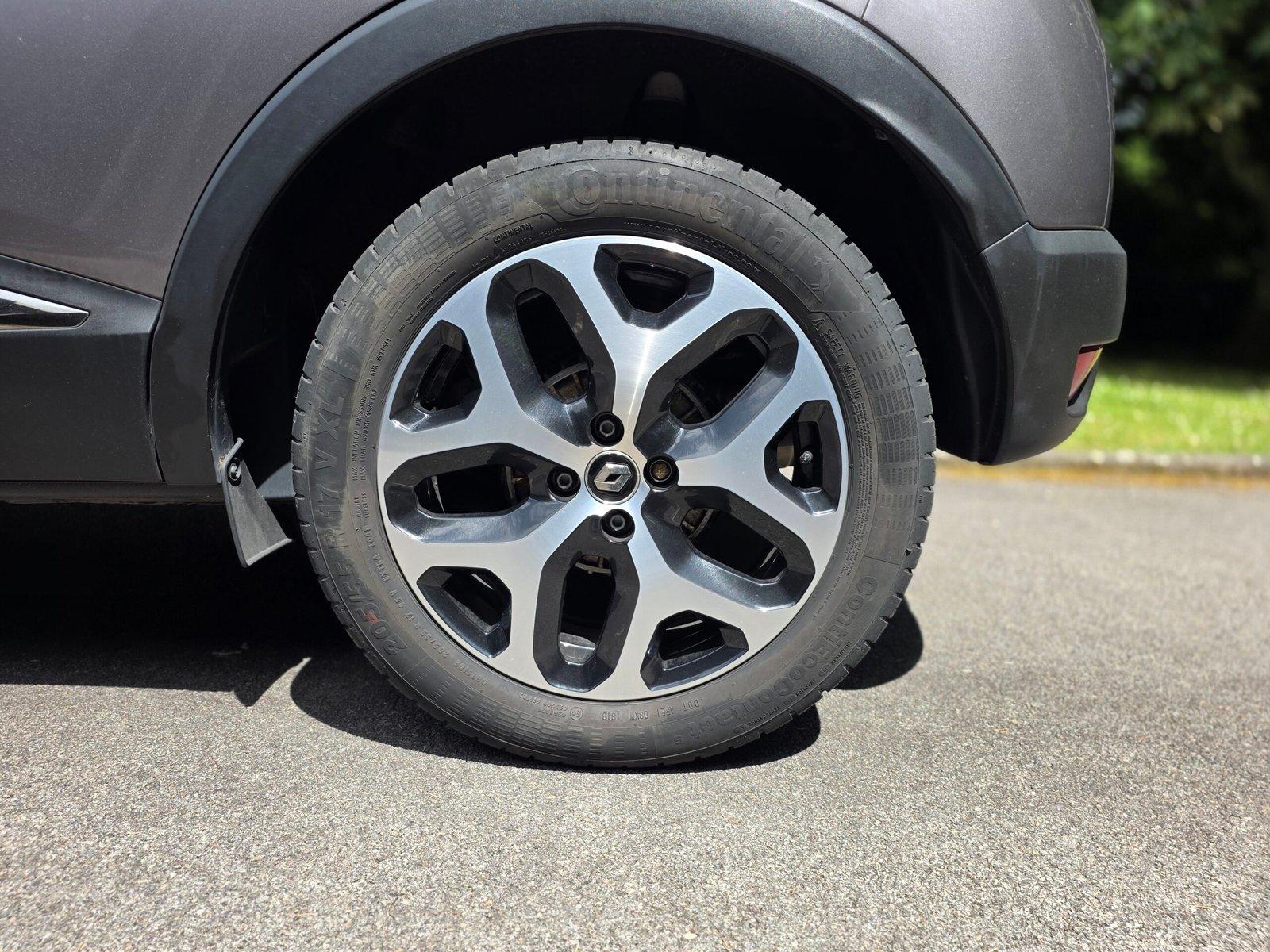 RENAULT CAPTUR – 1.3 TCe 150ch Boîte Auto Finition INTENS