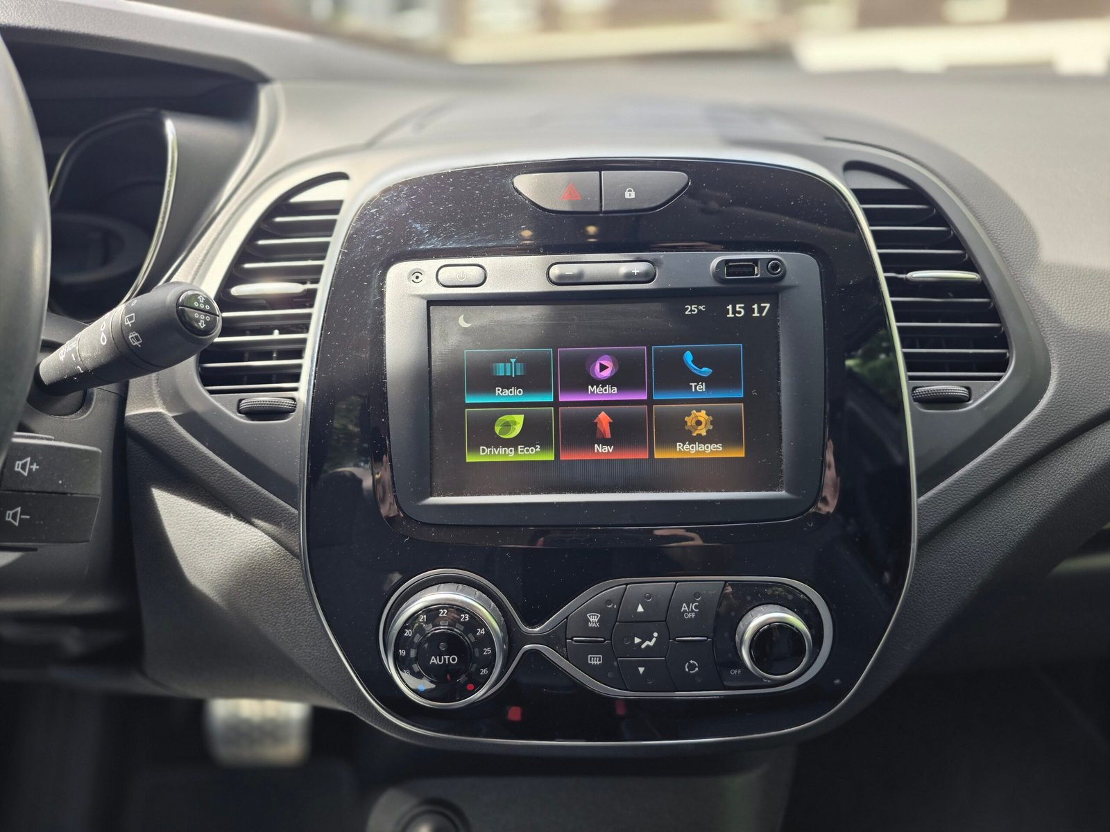 RENAULT CAPTUR – 1.3 TCe 150ch Boîte Auto Finition INTENS