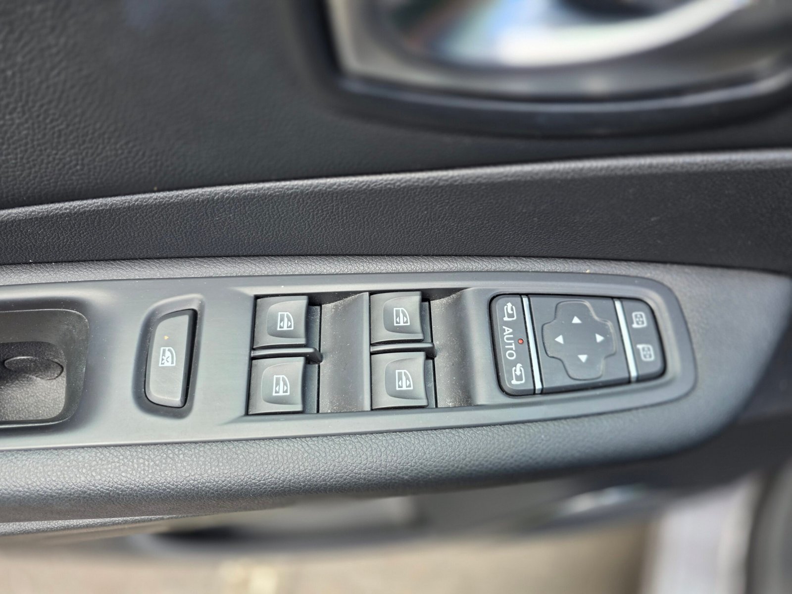 RENAULT CAPTUR – 1.3 TCe 150ch Boîte Auto Finition INTENS