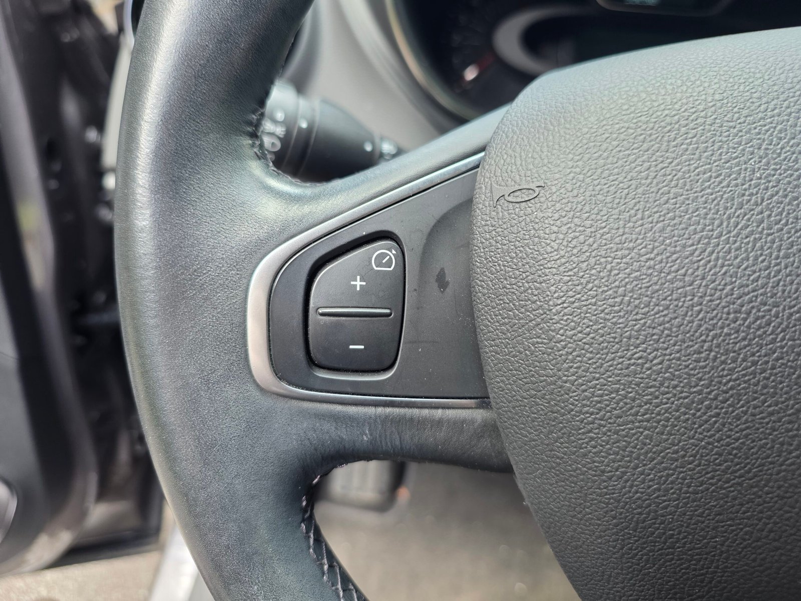 RENAULT CAPTUR – 1.3 TCe 150ch Boîte Auto Finition INTENS