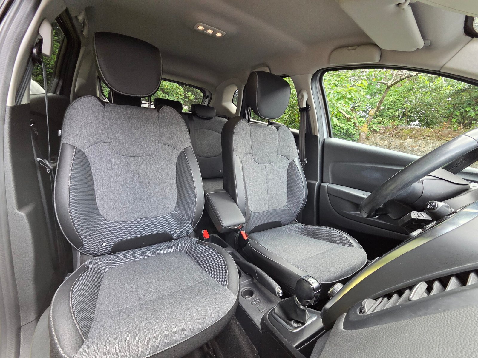 RENAULT CAPTUR – 1.3 TCe 150ch Boîte Auto Finition INTENS