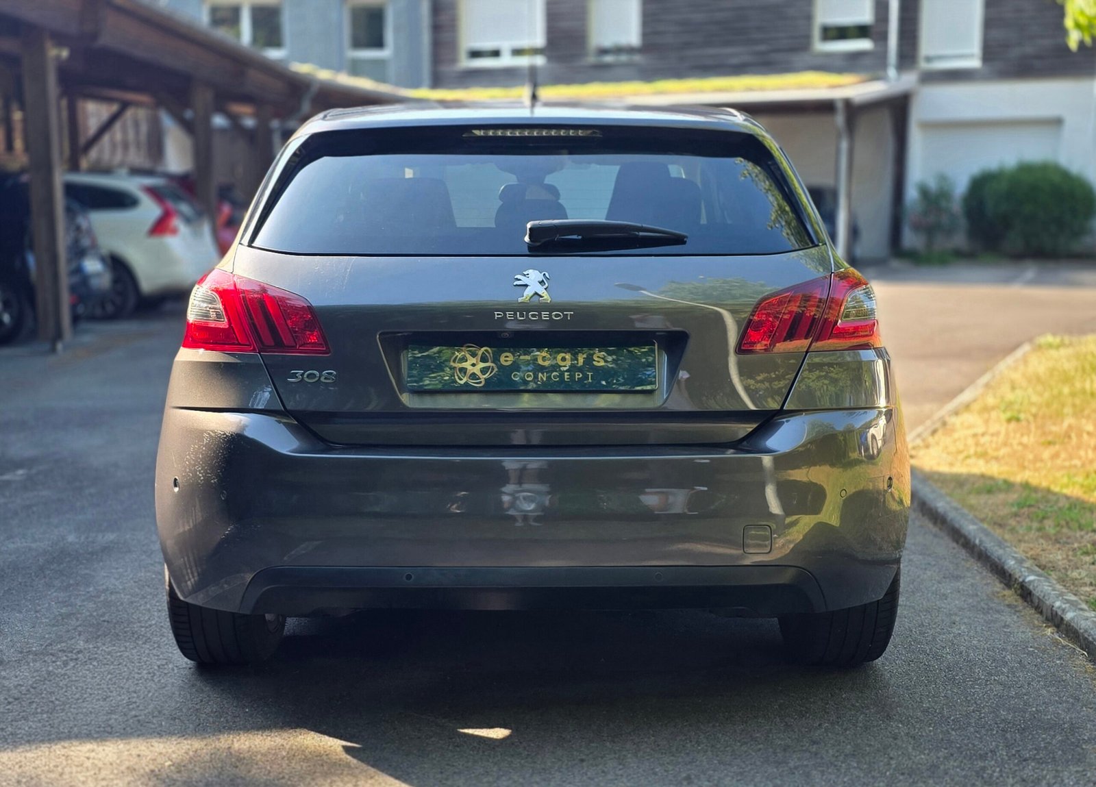 PEUGEOT 308 Tech Edition – 1.5 BlueHDi 130ch EAT8