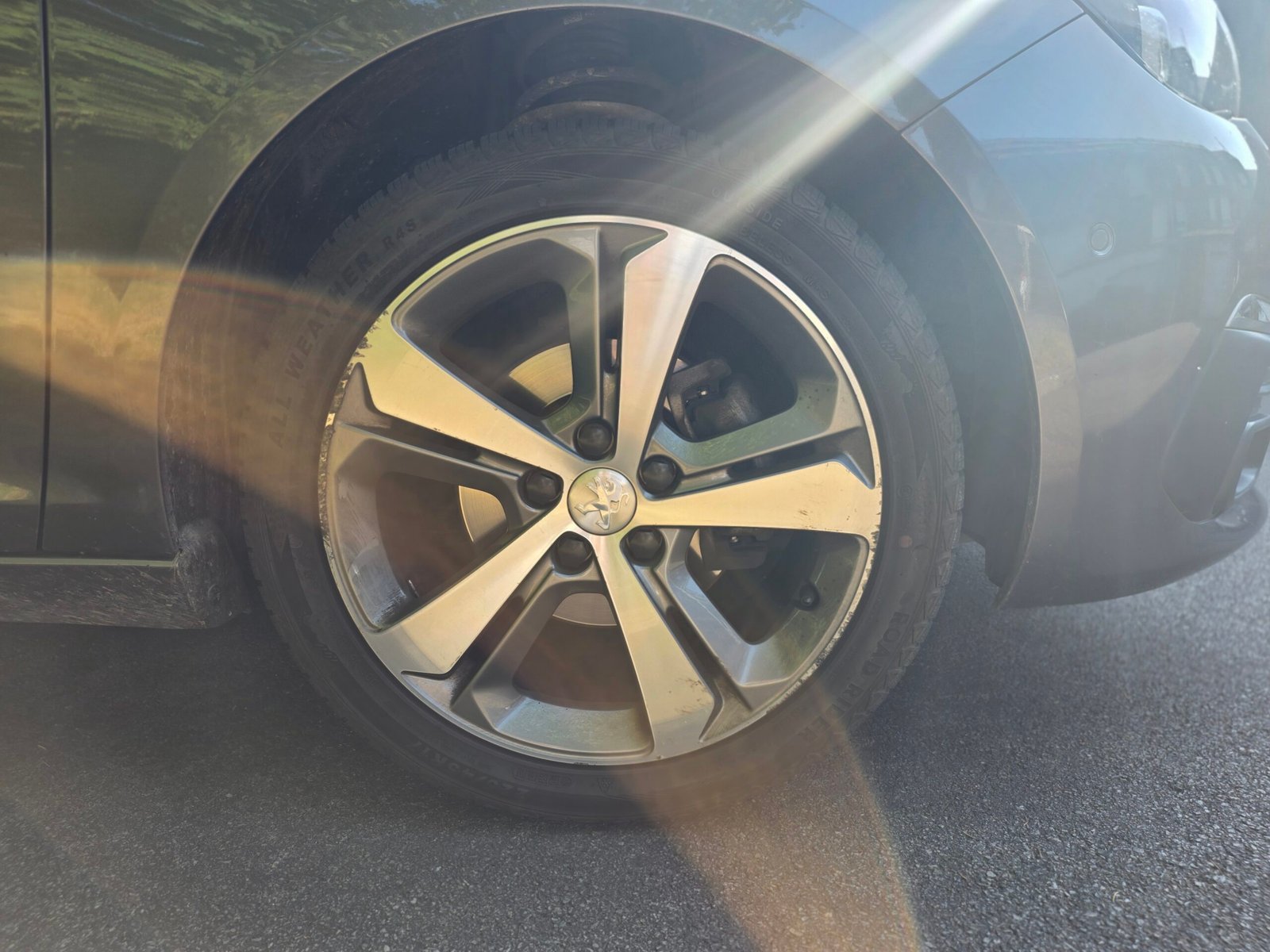 PEUGEOT 308 Tech Edition – 1.5 BlueHDi 130ch EAT8