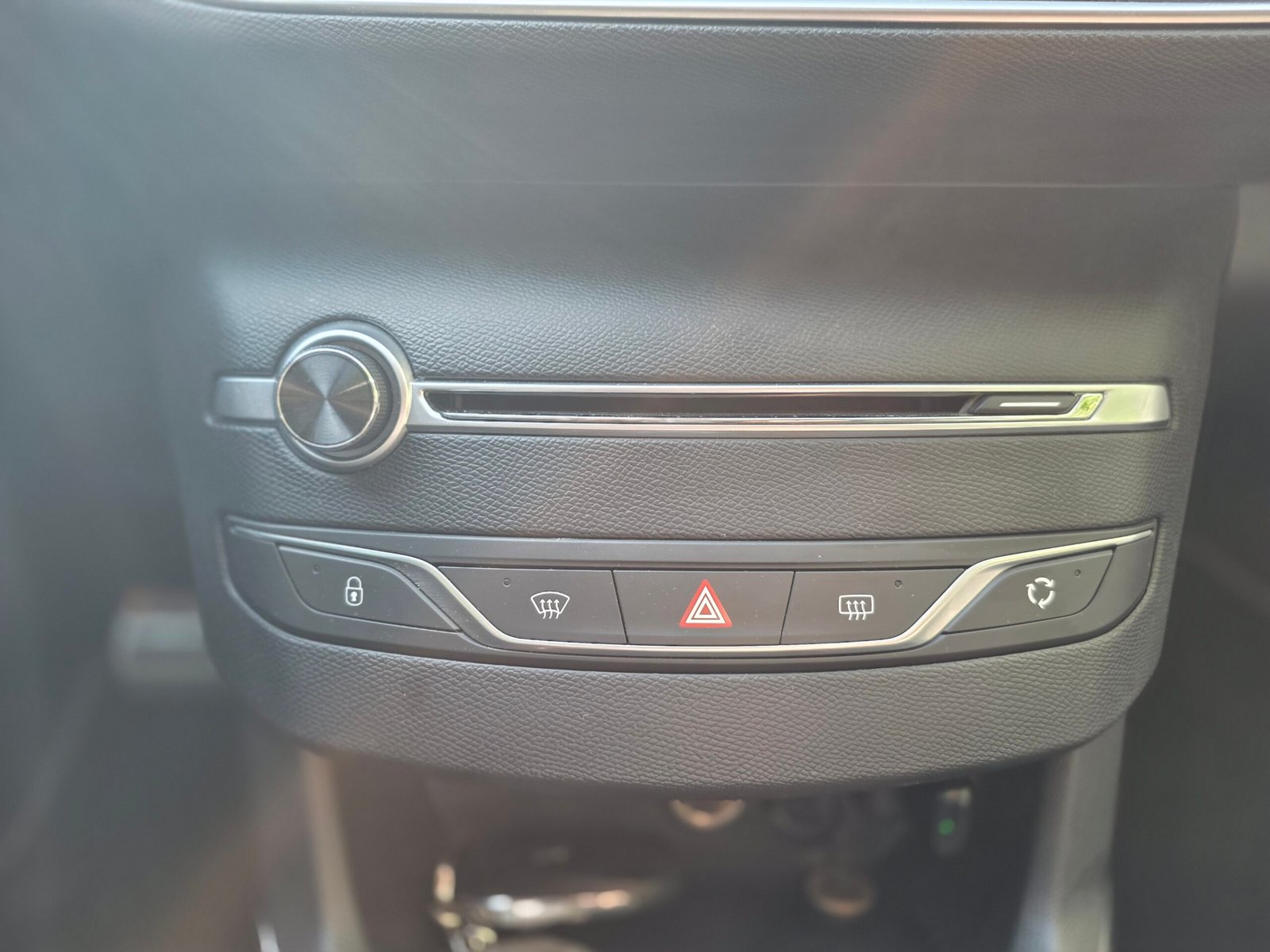 PEUGEOT 308 Tech Edition – 1.5 BlueHDi 130ch EAT8