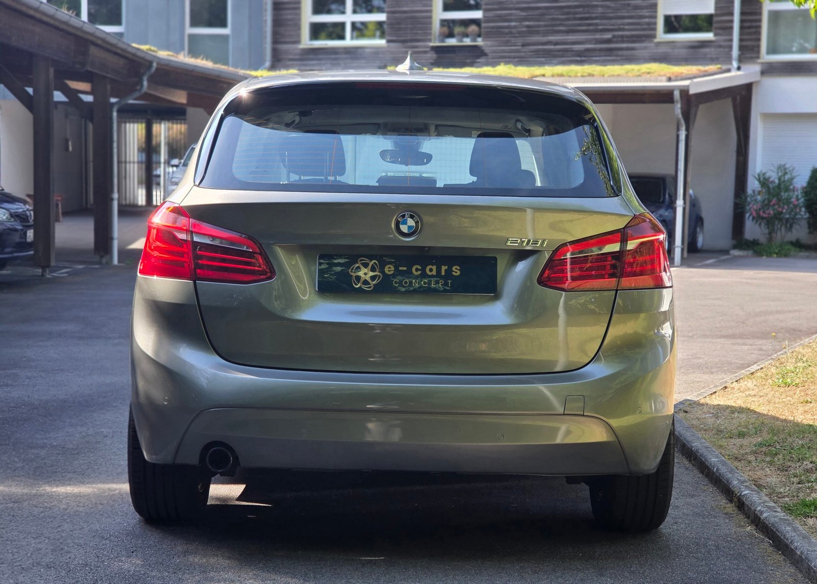 BMW SÉRIE 2 ACTIVE TOURER – 218i 136ch Boîte Auto Finition LOUNGE