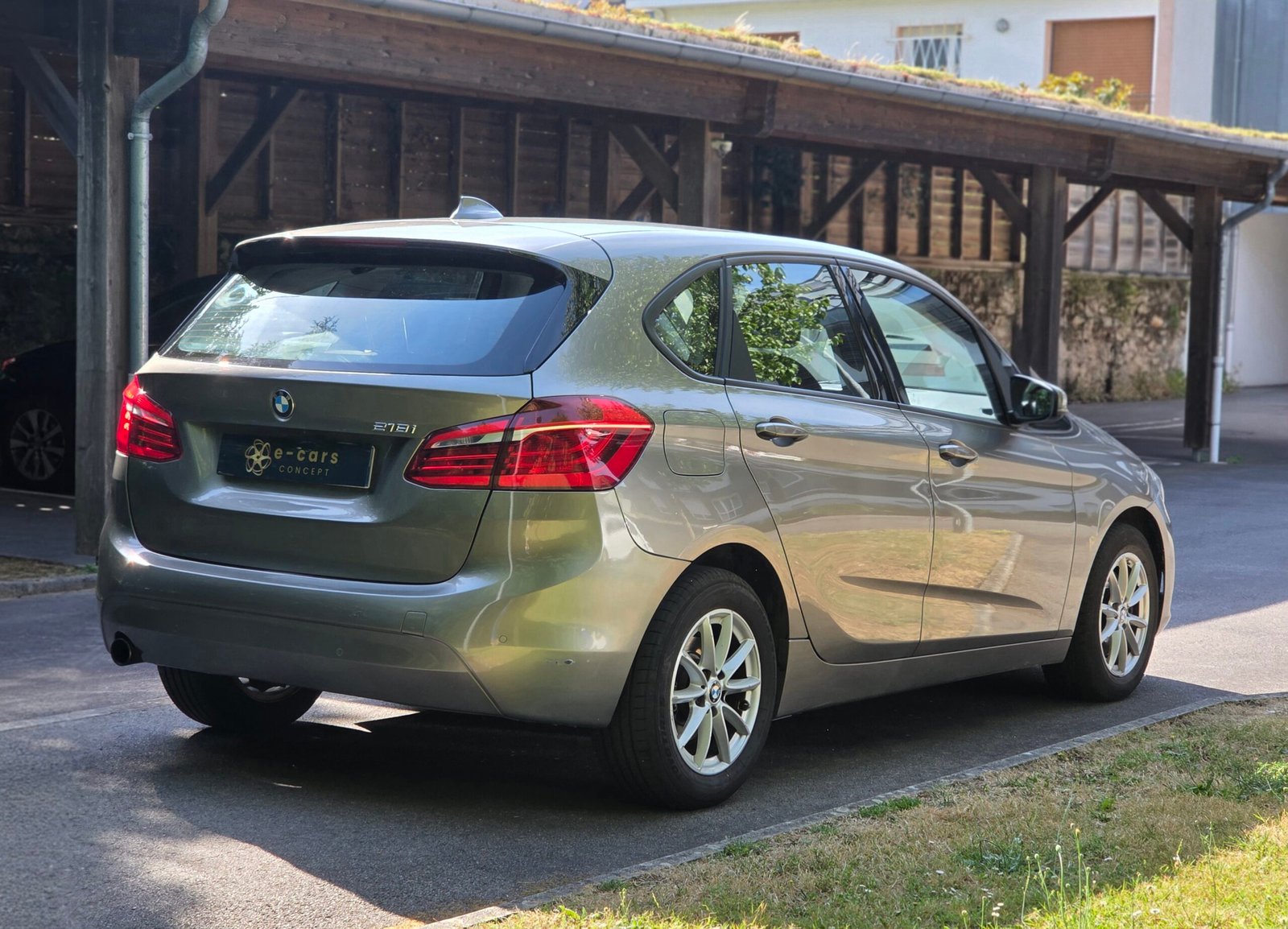BMW SÉRIE 2 ACTIVE TOURER – 218i 136ch Boîte Auto Finition LOUNGE