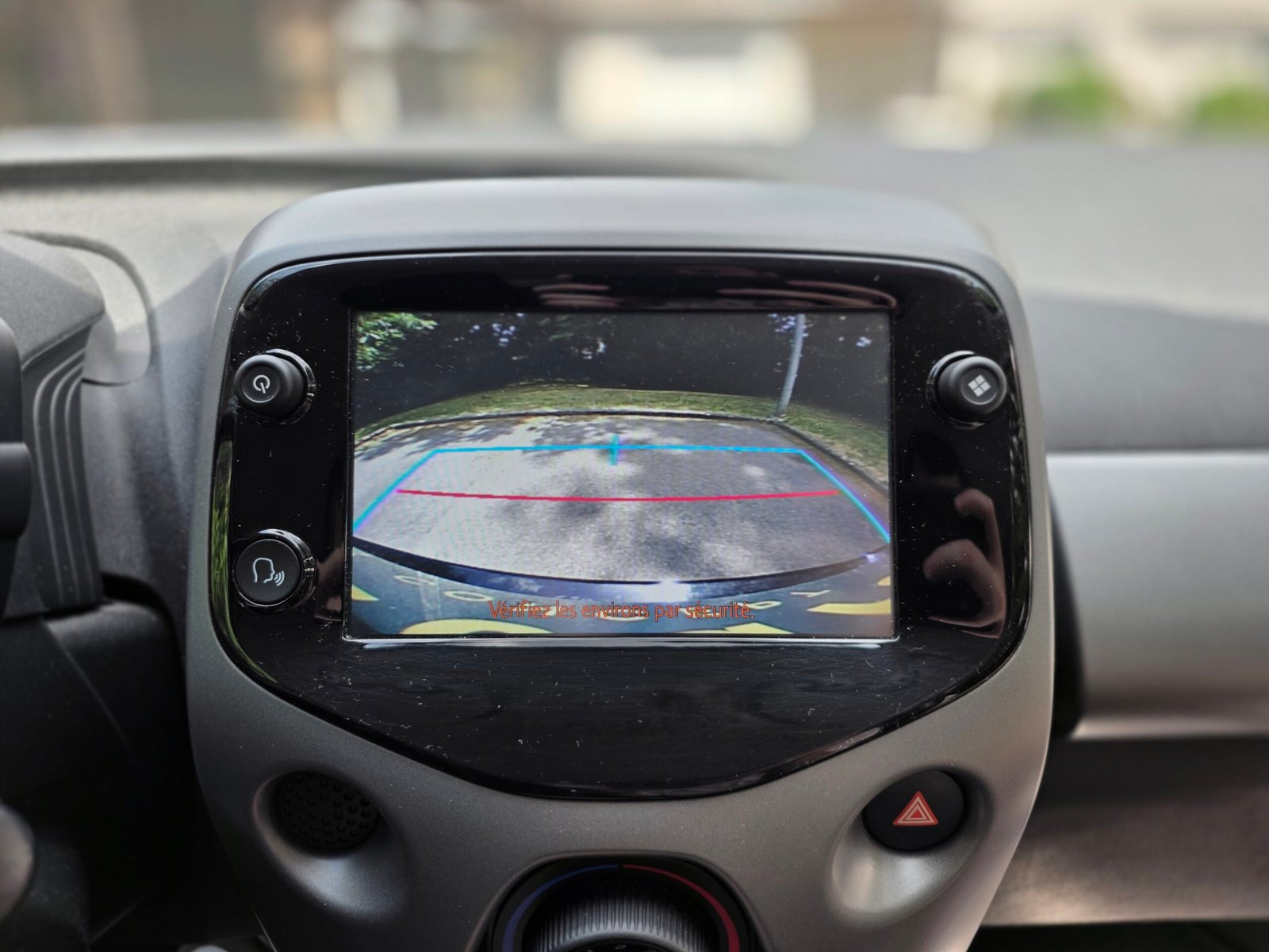 TOYOTA AYGO X-PLAY Boîte Auto – 1.0 VVT-i 72ch