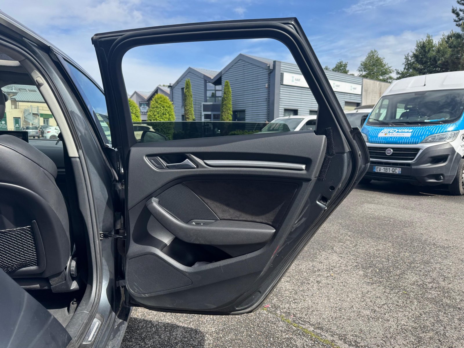 AUDI A3 Série 3 Sportback 1.6 TDi 105ch