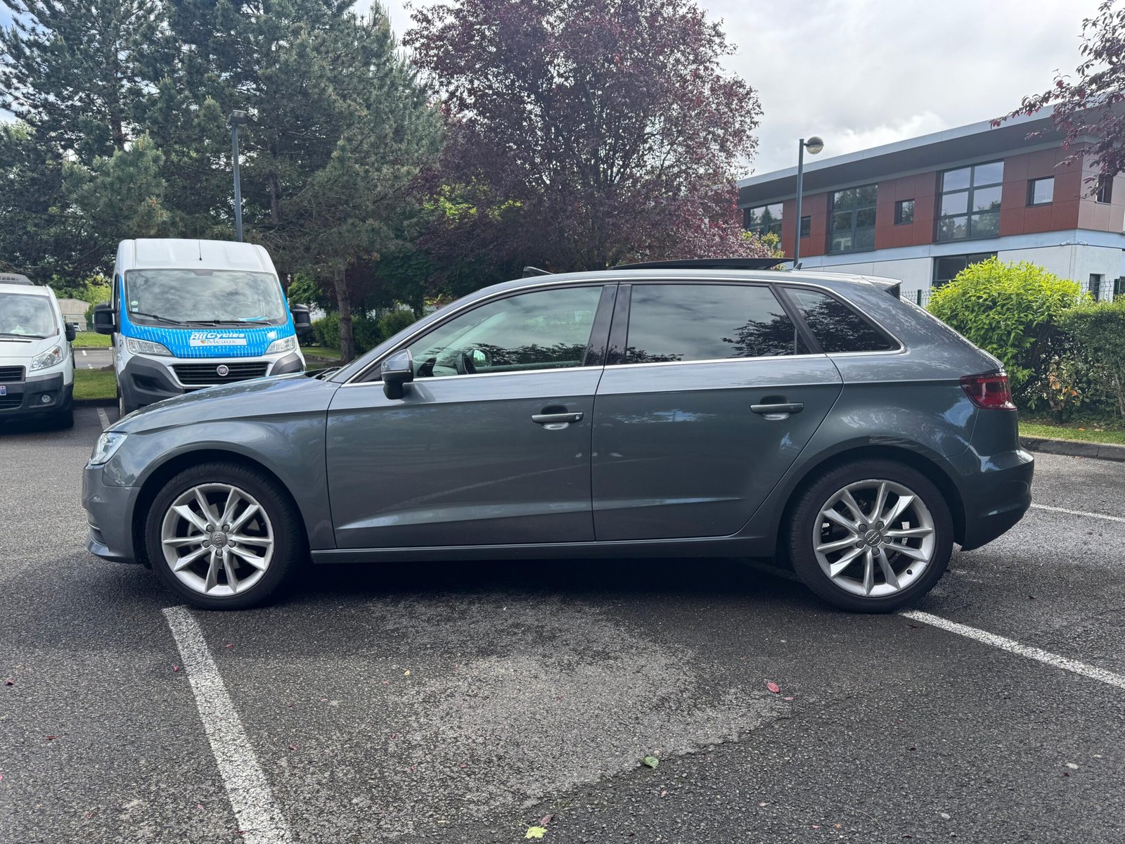 AUDI A3 Série 3 Sportback 1.6 TDi 105ch