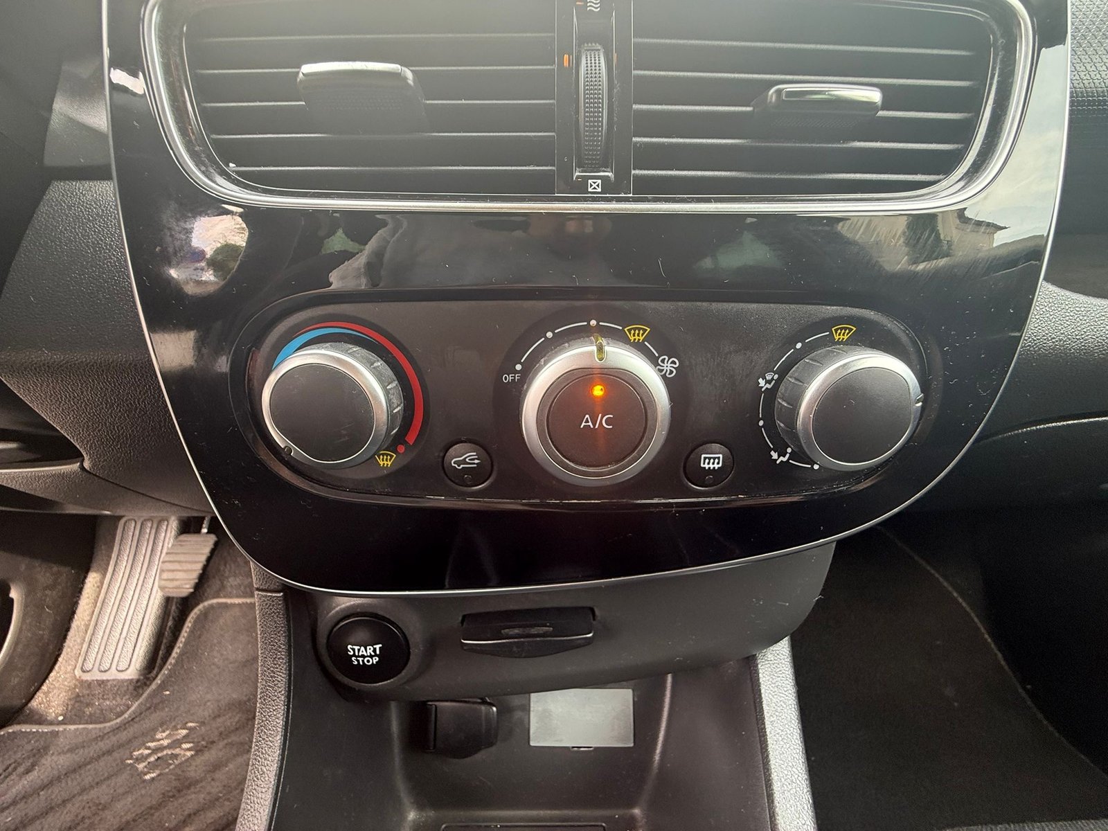 RENAULT Clio 4 75ch Limited