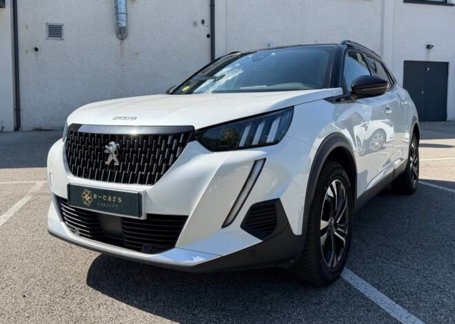 Peugeot 2008 GT 1.5BlueHDI 130 EAT BVA