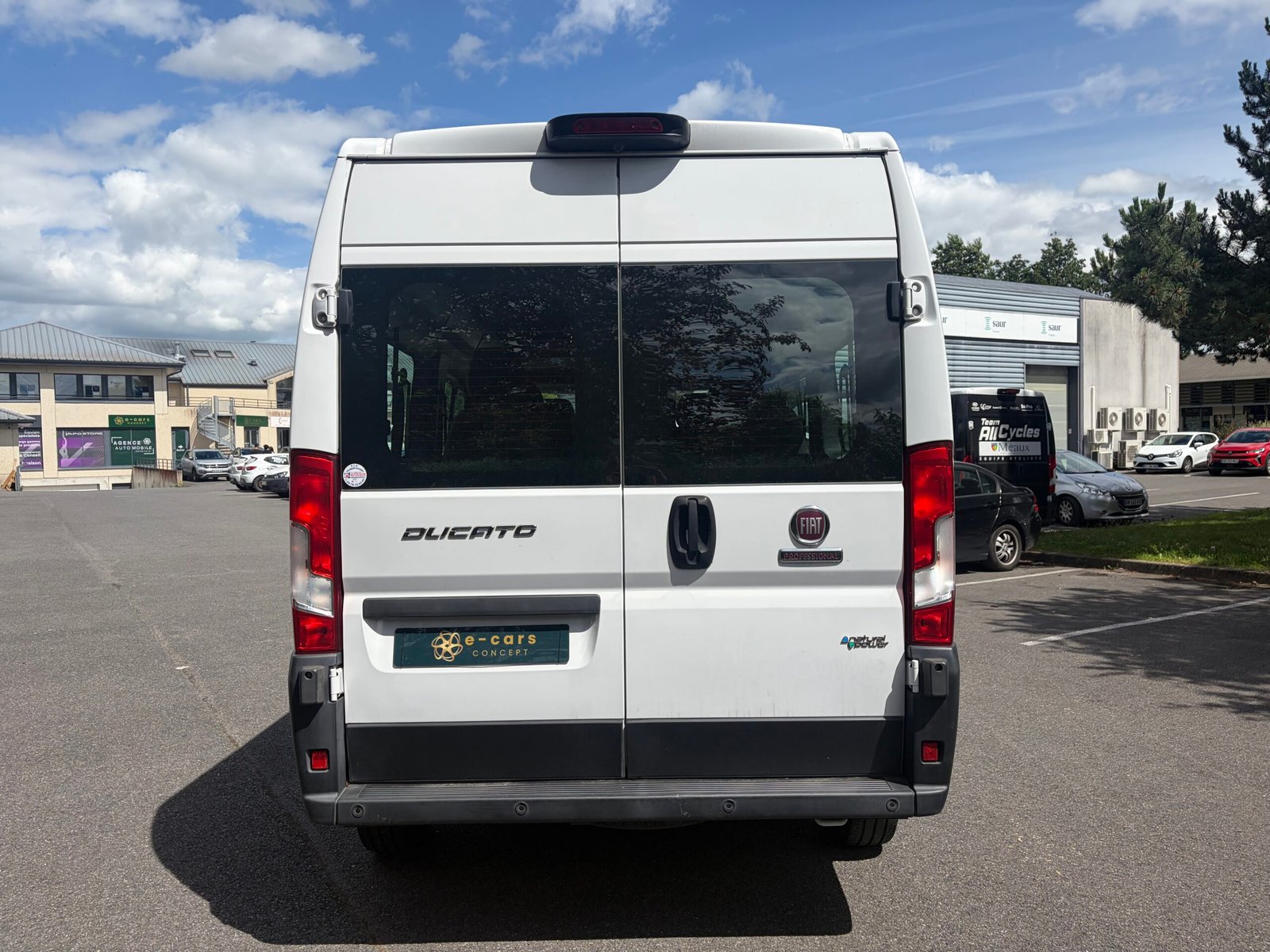 FIAT Ducato II 3.0 M-Jet2 16V DPF Fourgon moyen 136 cv