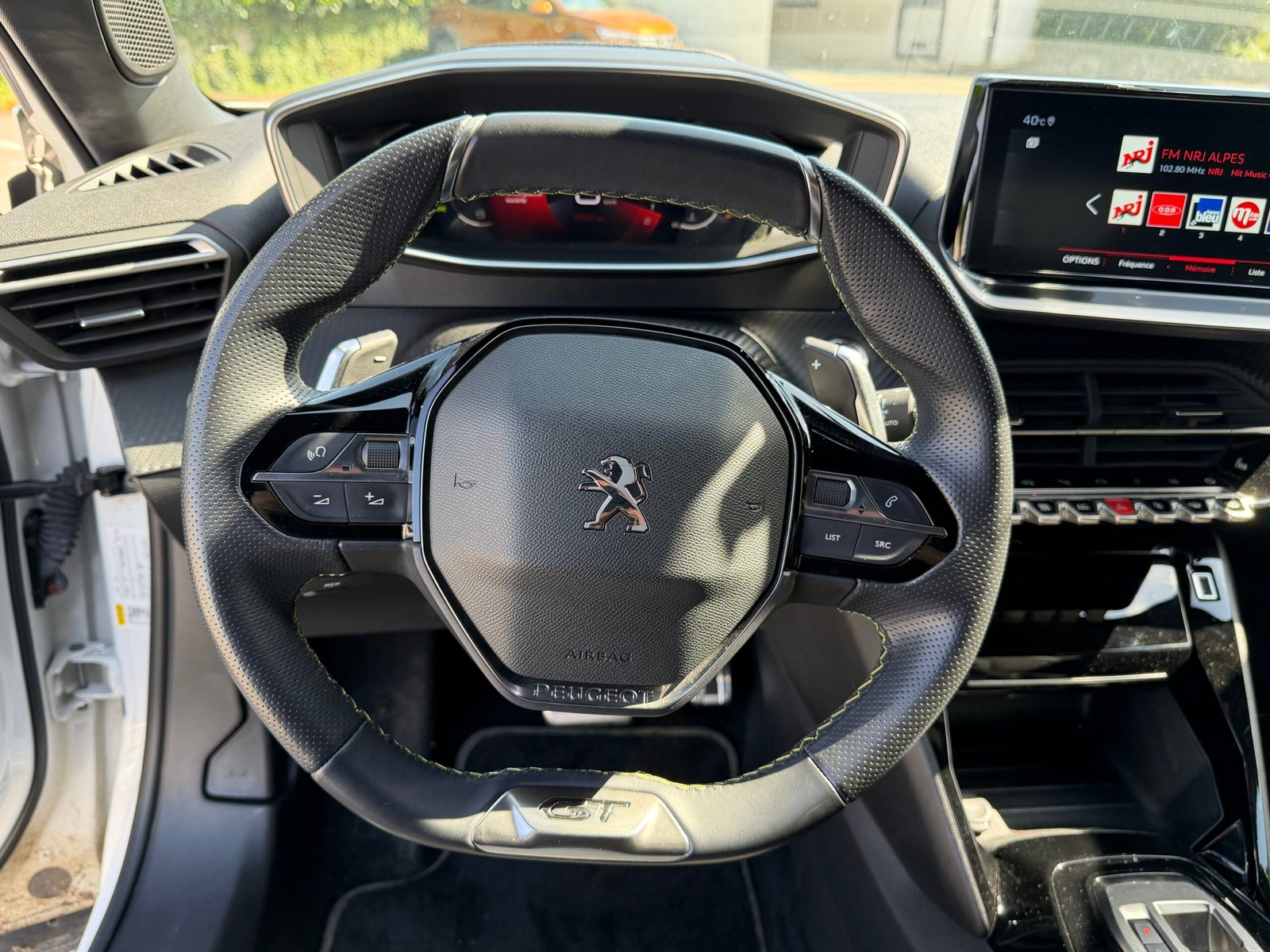 Peugeot 2008 GT 1.5BlueHDI 130 EAT BVA