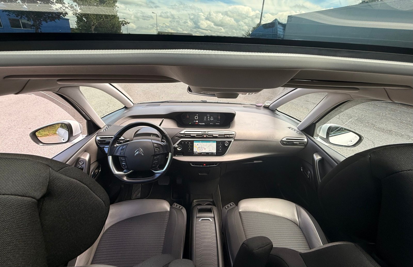 CITROËN C4 SpaceTourer 1.2 THP EAT8 S&S 131 cv Boîte auto / Shine