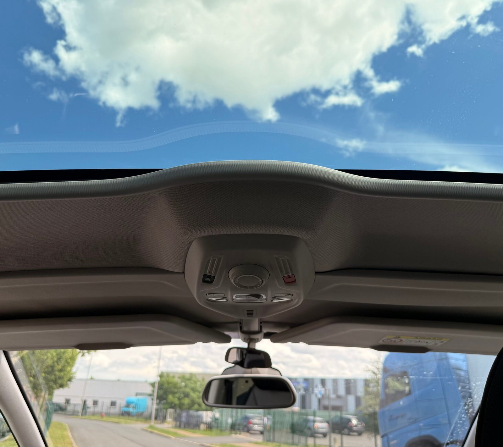 CITROËN C4 SpaceTourer 1.2 THP EAT8 S&S 131 cv Boîte auto / Shine