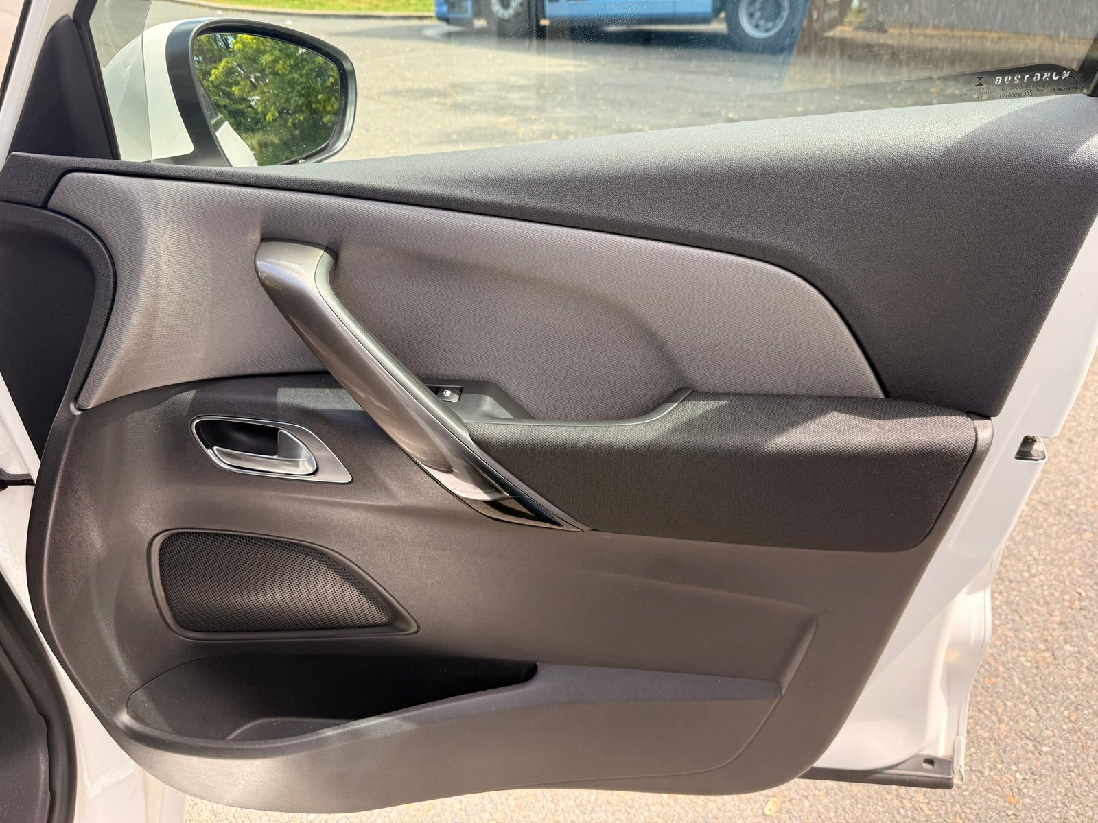 CITROËN C4 SpaceTourer 1.2 THP EAT8 S&S 131 cv Boîte auto / Shine