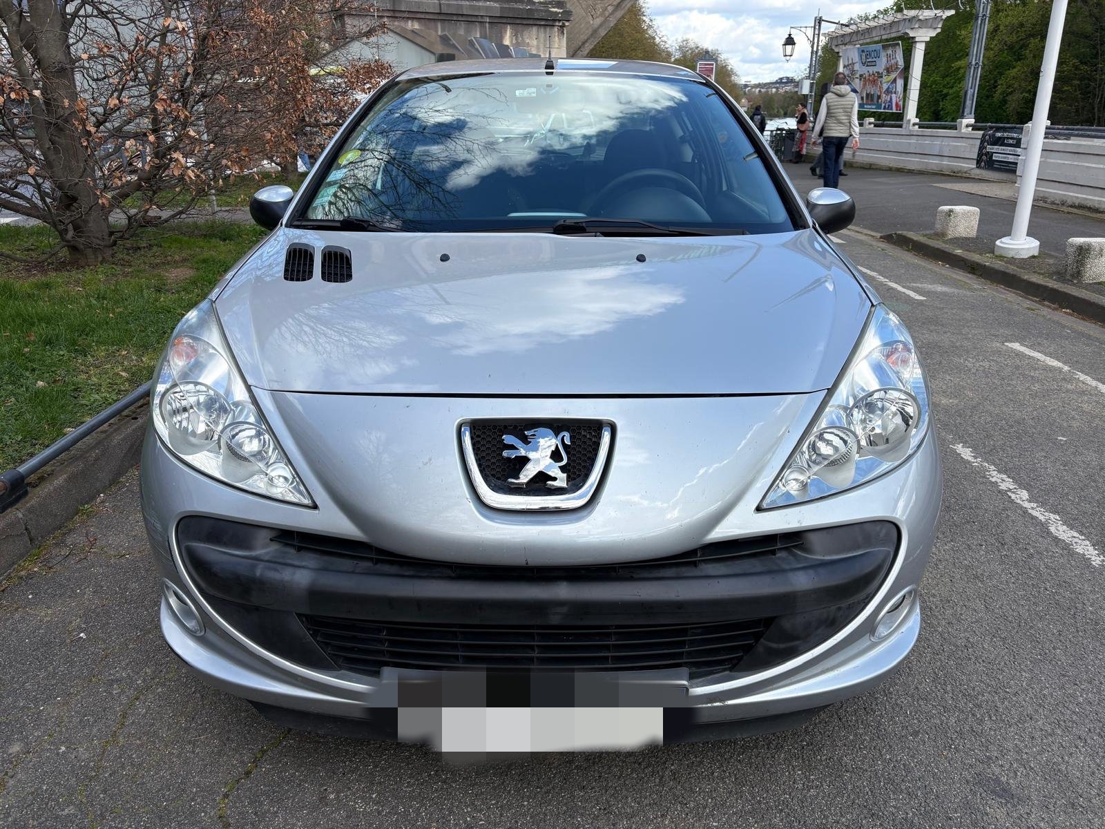 PEUGEOT 206+ 1.4 75ch
