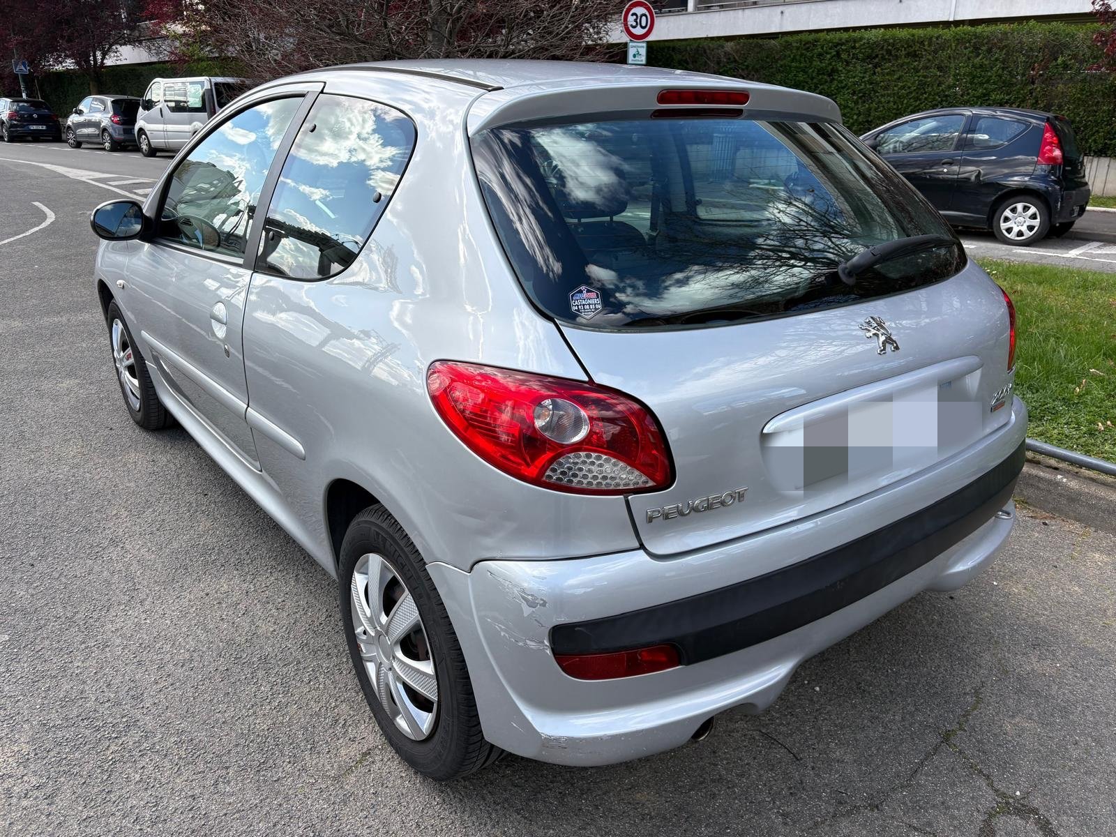 PEUGEOT 206+ 1.4 75ch