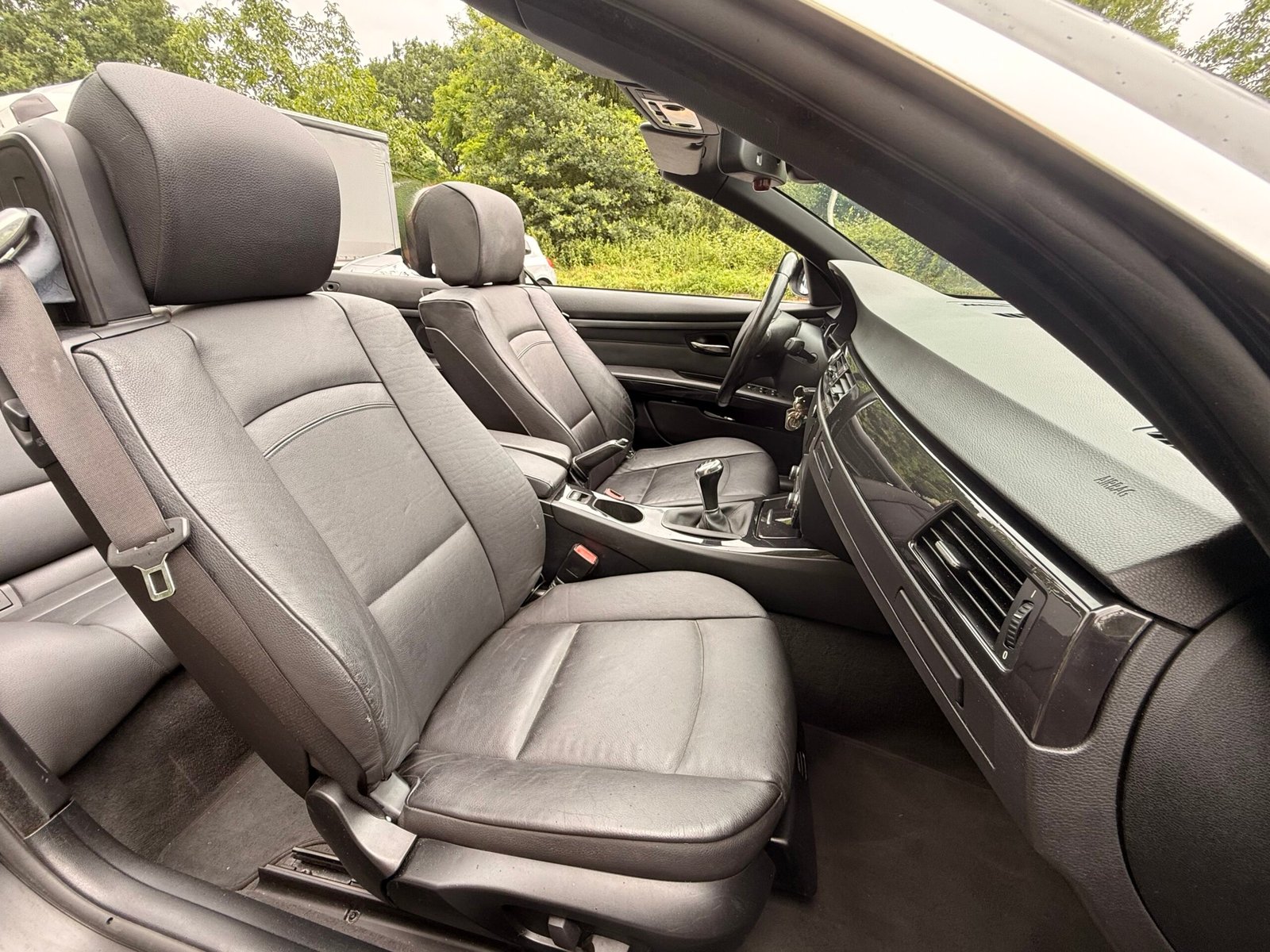 BMW Série 3 (E93) Cabriolet 320i 2.0 i 170cv / Luxe