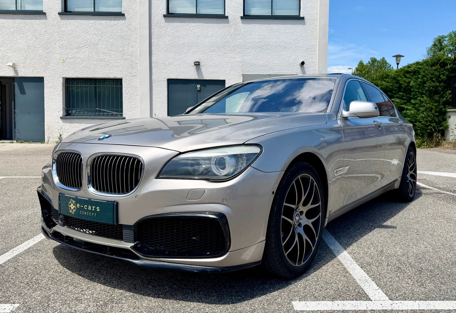 BMW Série 7 Berline 750i 4.4 i V8 32V Steptronic-6 407 cv Boîte auto