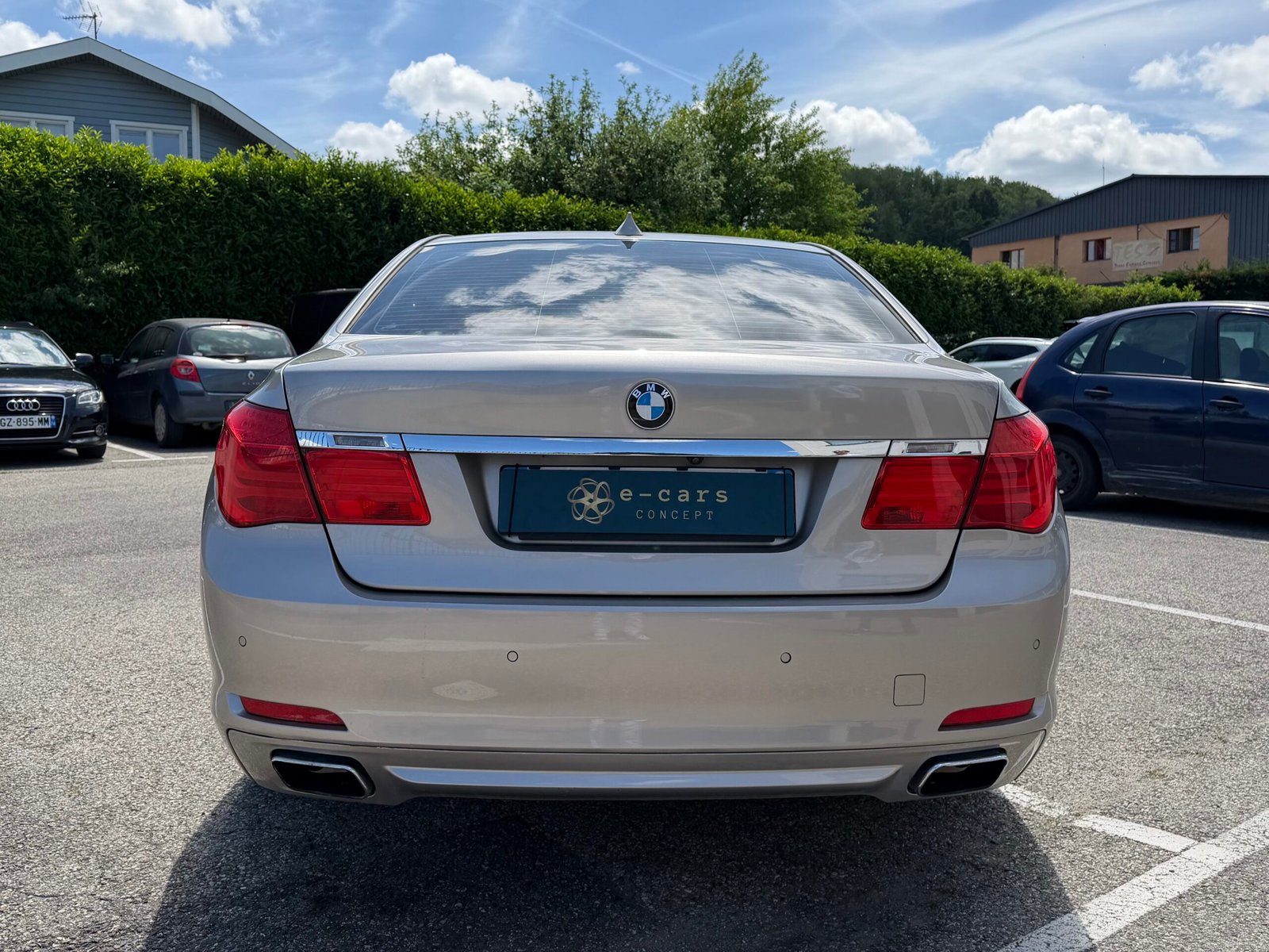 BMW Série 7 Berline 750i 4.4 i V8 32V Steptronic-6 407 cv Boîte auto