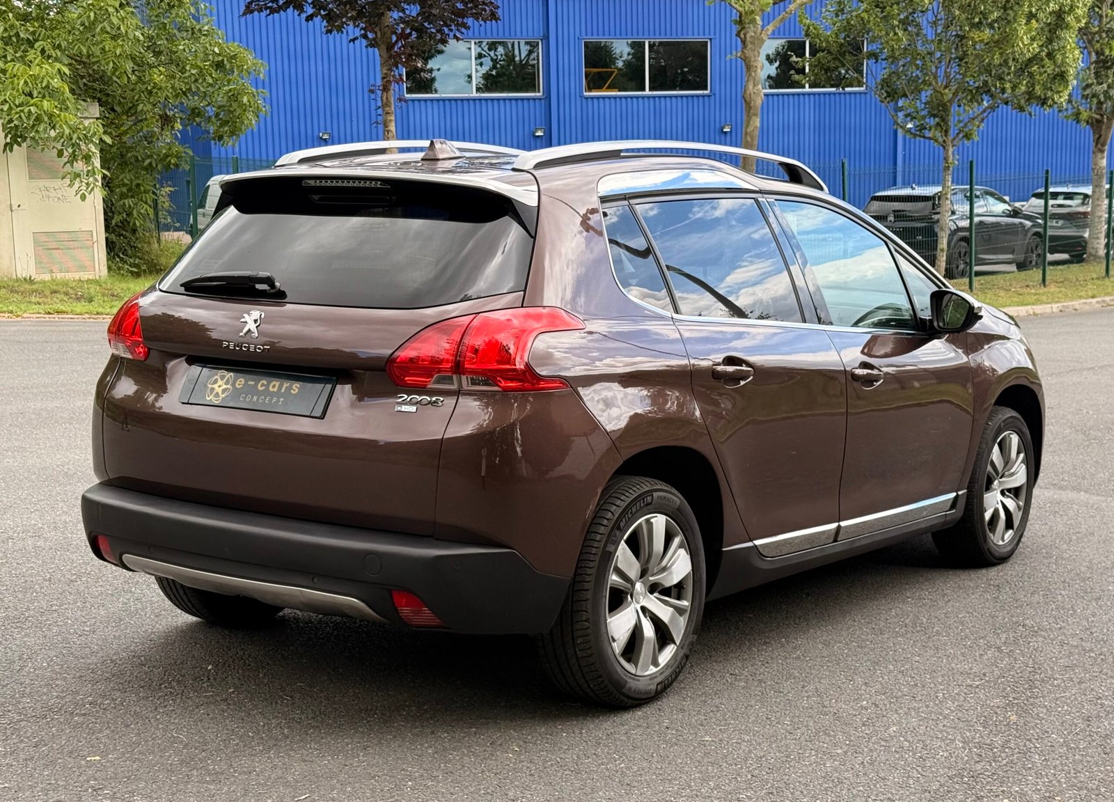 PEUGEOT 2008 5HB 1.6 e-HDi BMP6 S&S 92 cv Boîte auto
