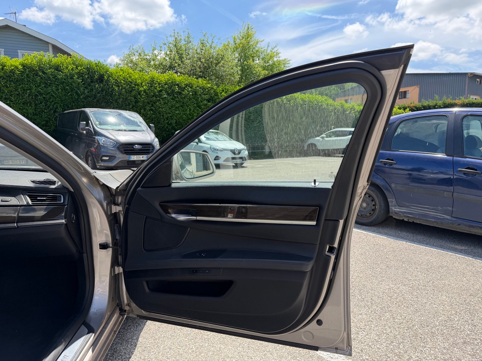 BMW Série 7 Berline 750i 4.4 i V8 32V Steptronic-6 407 cv Boîte auto