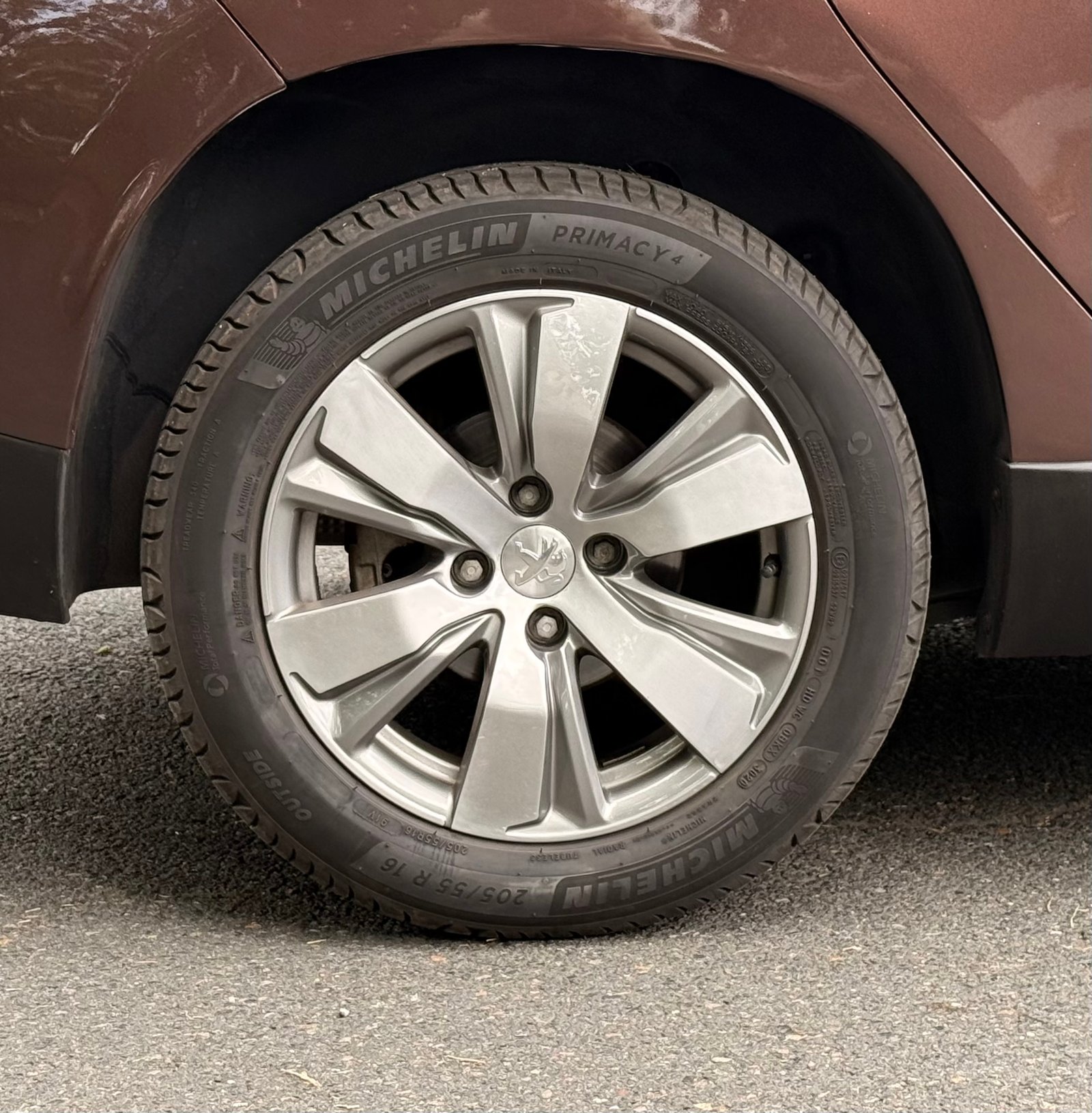 PEUGEOT 2008 5HB 1.6 e-HDi BMP6 S&S 92 cv Boîte auto