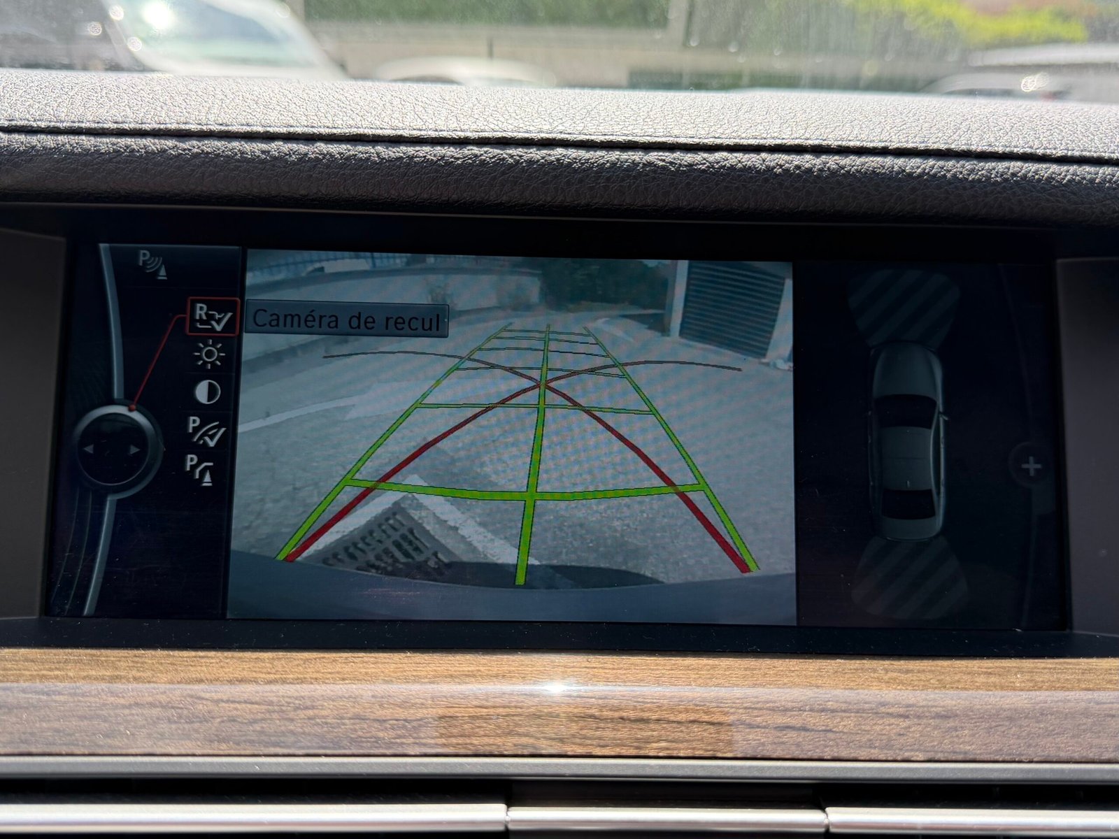 BMW Série 7 Berline 750i 4.4 i V8 32V Steptronic-6 407 cv Boîte auto