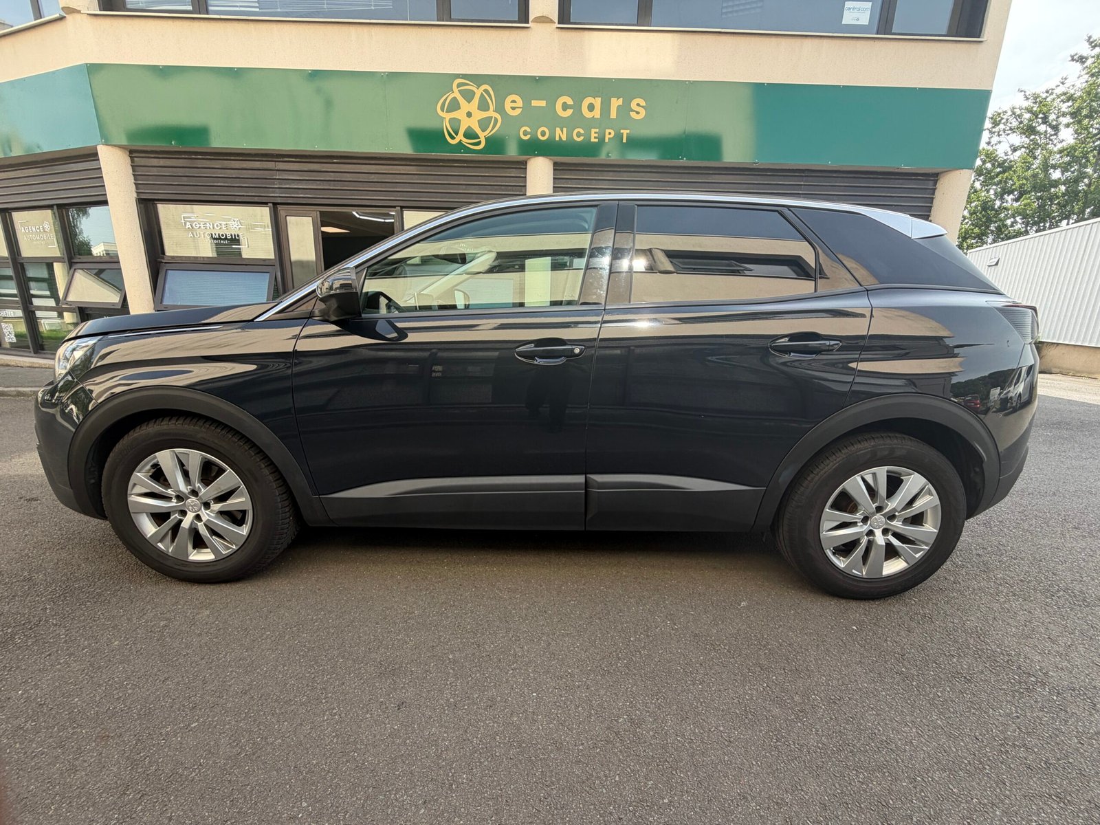 PEUGEOT 3008 1.2 PureTech 130Ch “Active Business”