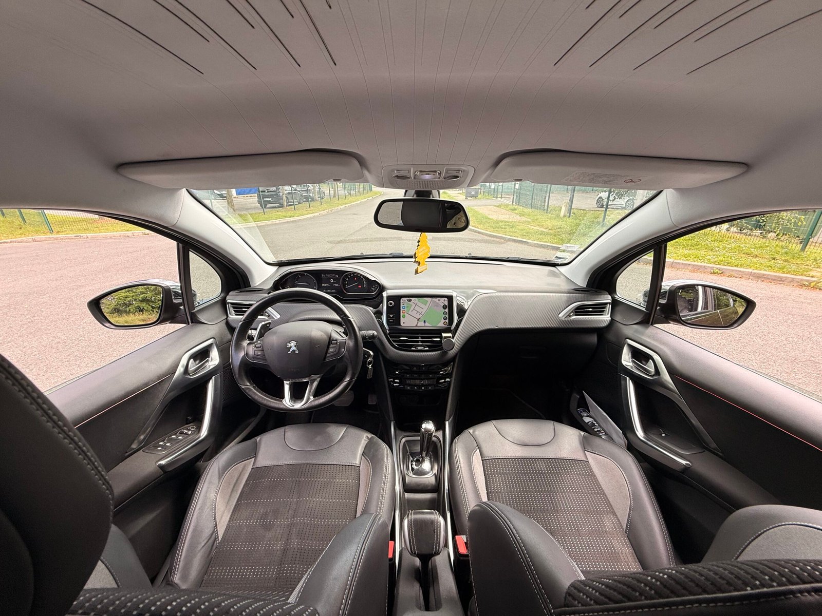 PEUGEOT 2008 5HB 1.6 e-HDi BMP6 S&S 92 cv Boîte auto