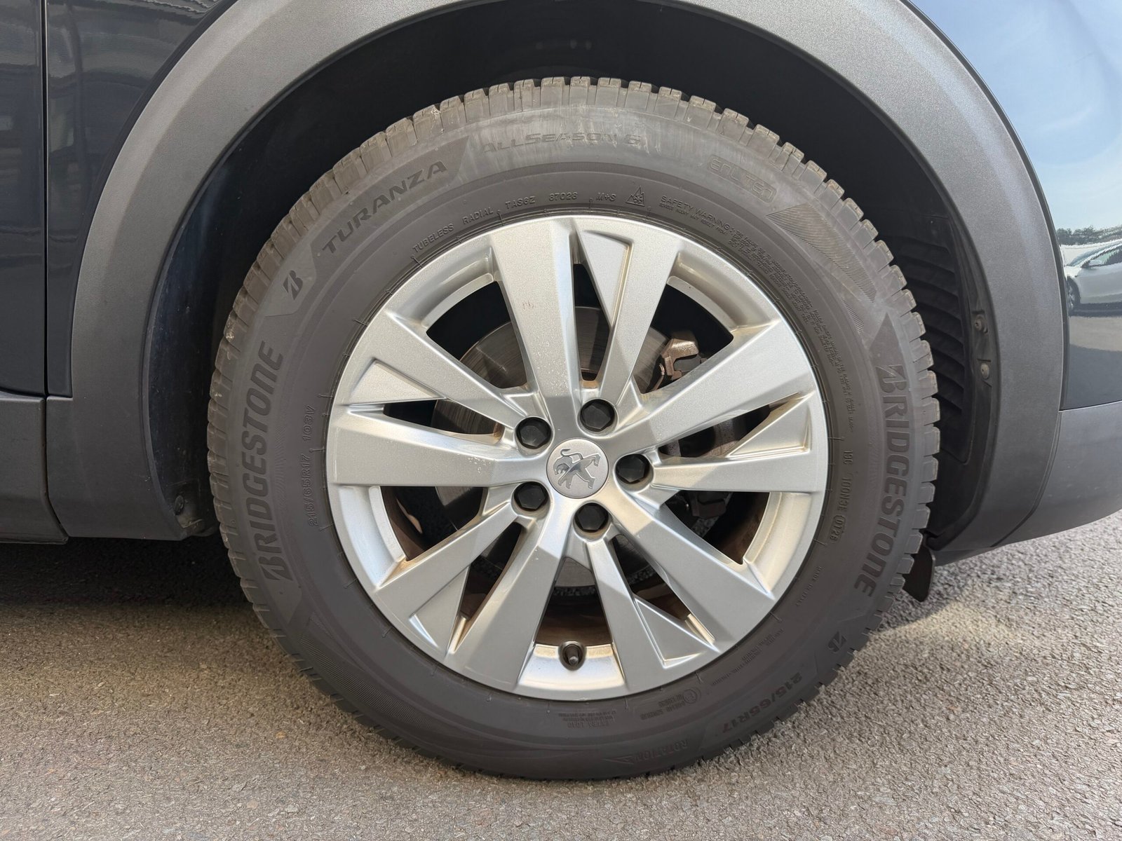PEUGEOT 3008 1.2 PureTech 130Ch “Active Business”