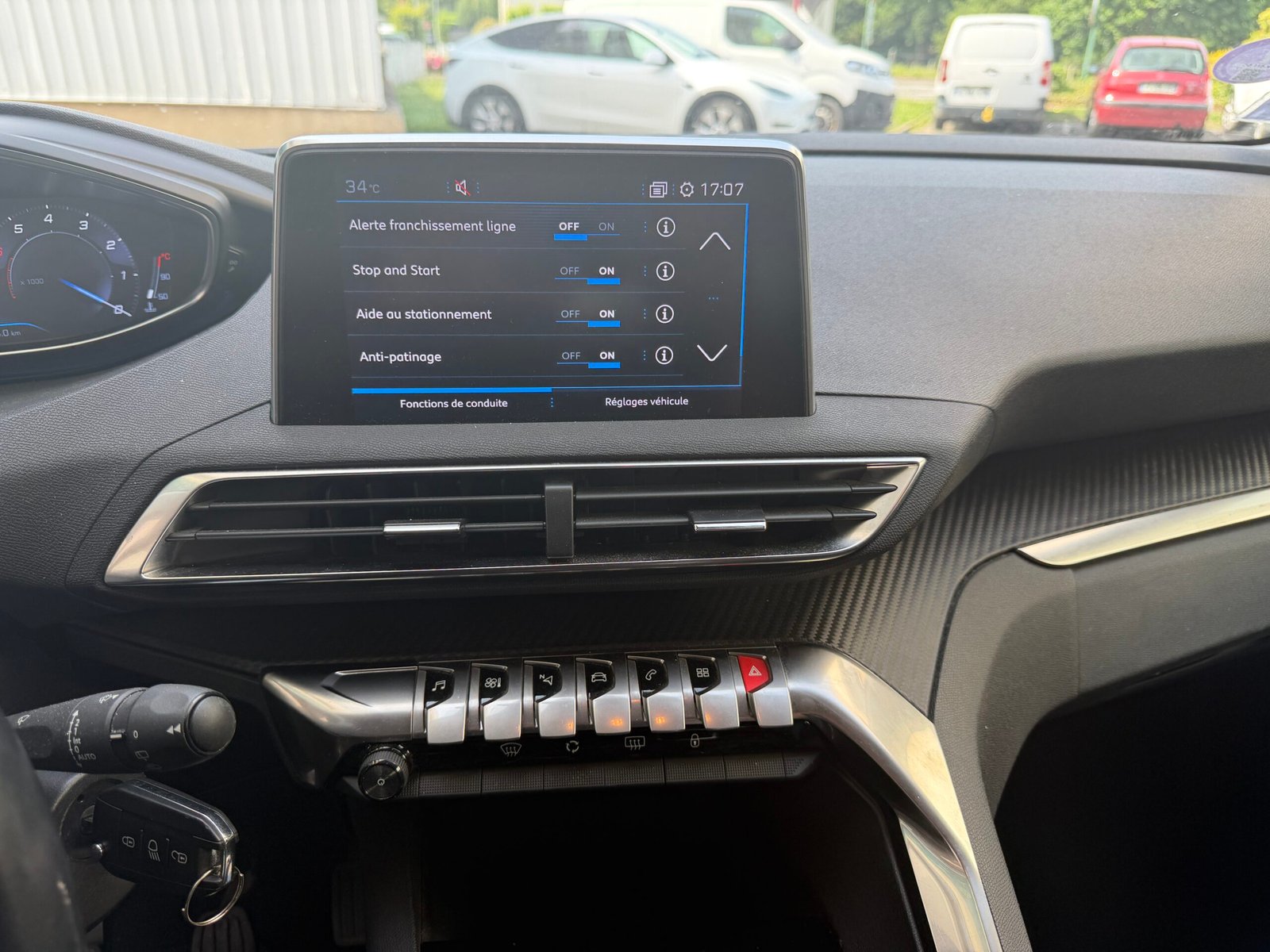PEUGEOT 3008 1.2 PureTech 130Ch “Active Business”