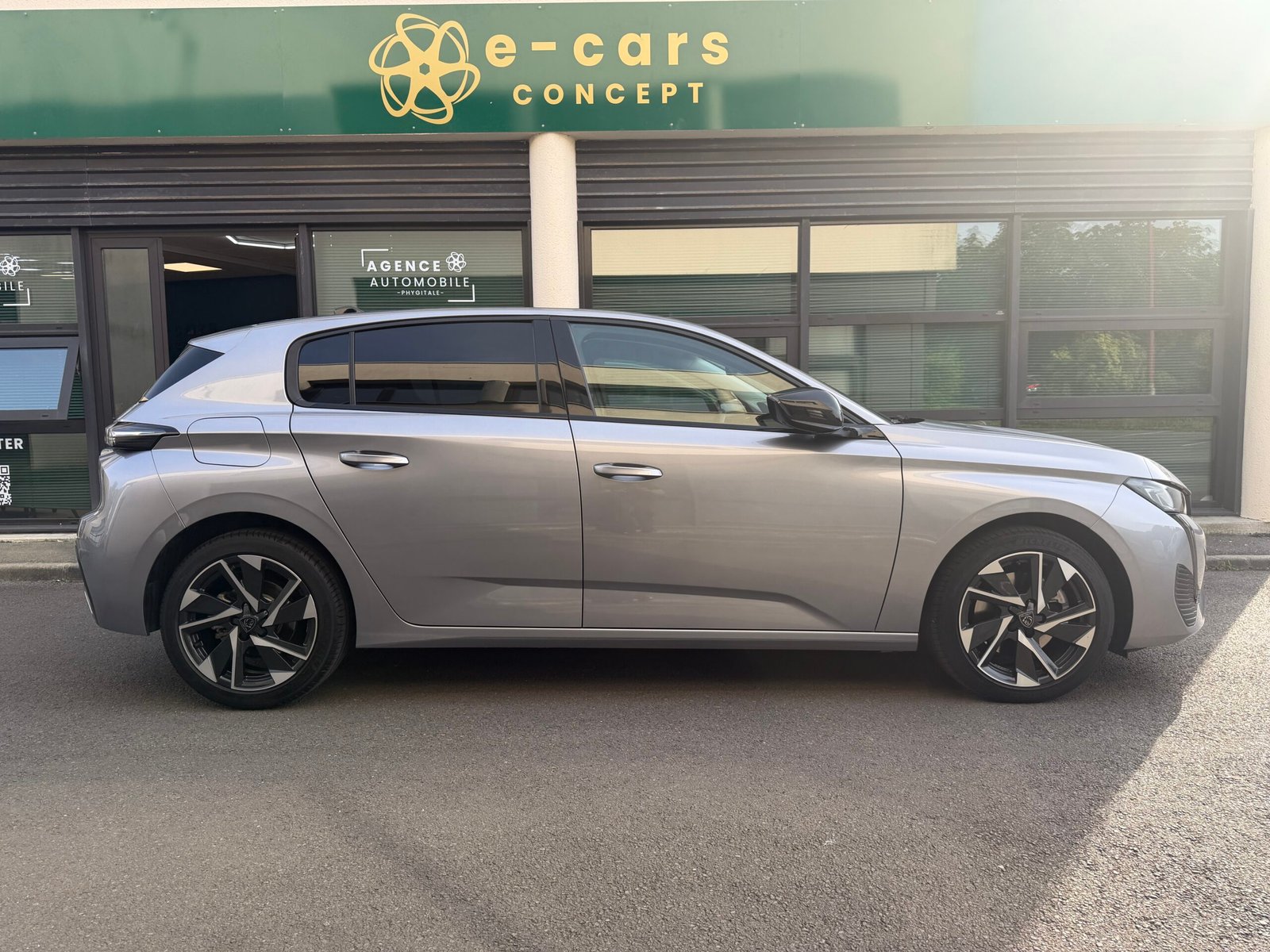 Peugeot 308 1.2 Hybrid Boîte auto 136Ch “Allure”