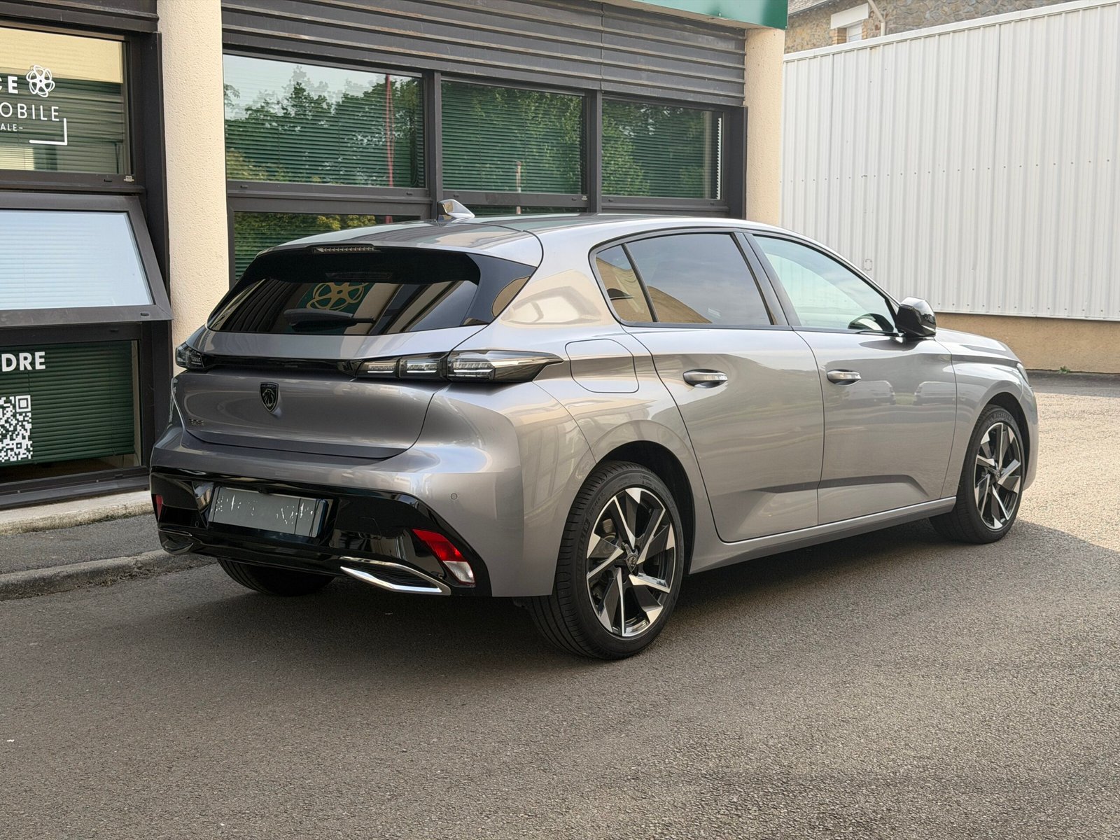 Peugeot 308 1.2 Hybrid Boîte auto 136Ch “Allure”
