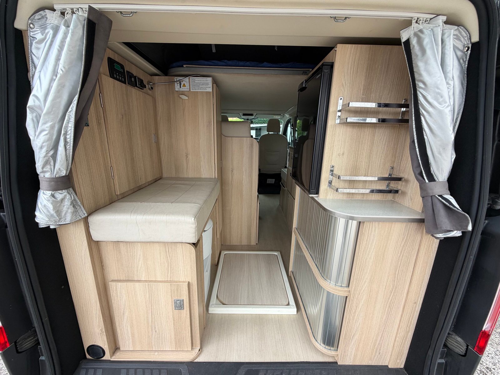 Ford transit custom campenere 2.0 tdci 130