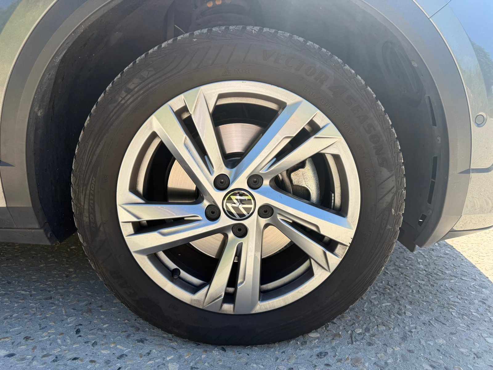 VOLKSWAGEN T-ROC 2.0 TDI 150ch R-LINE Phase 2