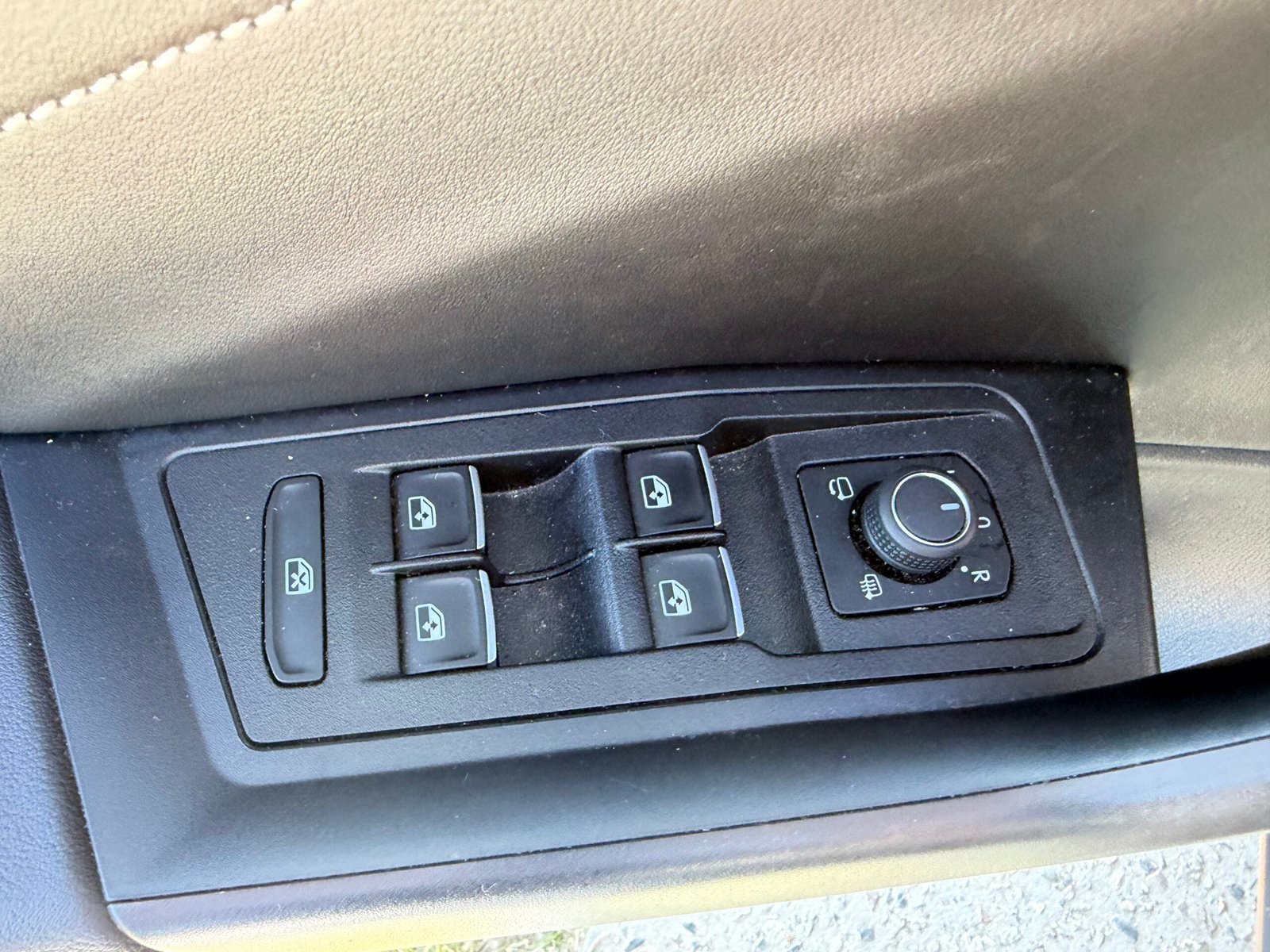 VOLKSWAGEN T-ROC 2.0 TDI 150ch R-LINE Phase 2
