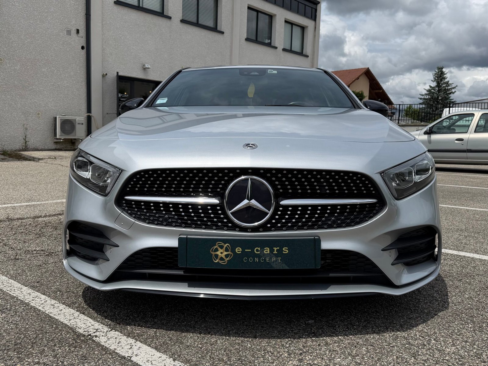 MERCEDES-BENZ Classe A AMG LINE Hatchback 200 d 2.0 d 16V 8G-DCT 150 cv Boîte auto
