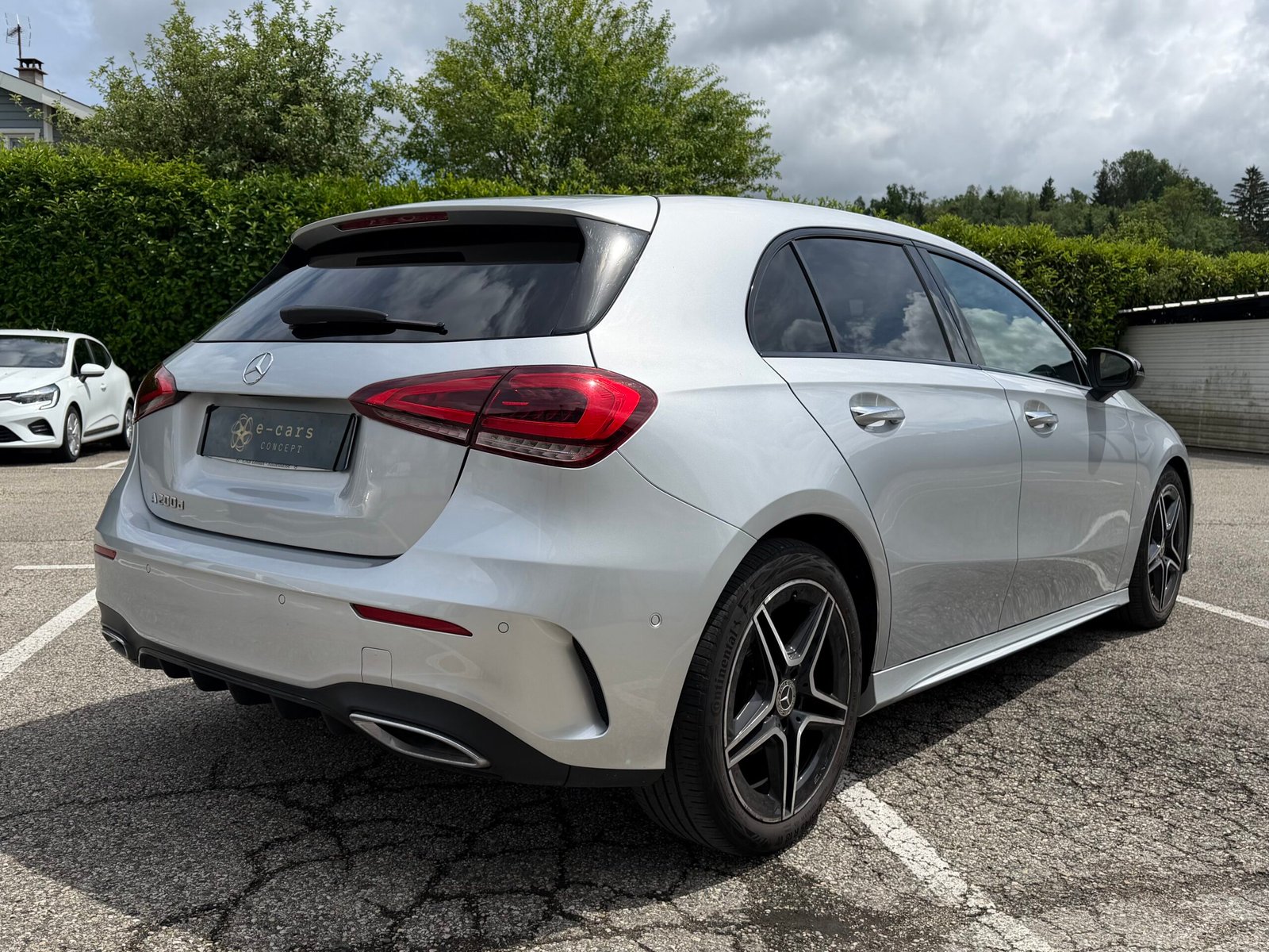 MERCEDES-BENZ Classe A AMG LINE Hatchback 200 d 2.0 d 16V 8G-DCT 150 cv Boîte auto