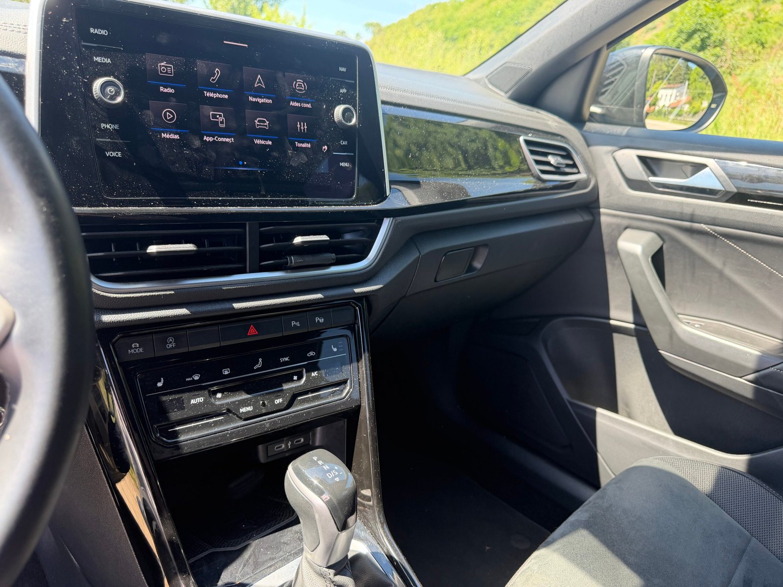 VOLKSWAGEN T-ROC 2.0 TDI 150ch R-LINE Phase 2