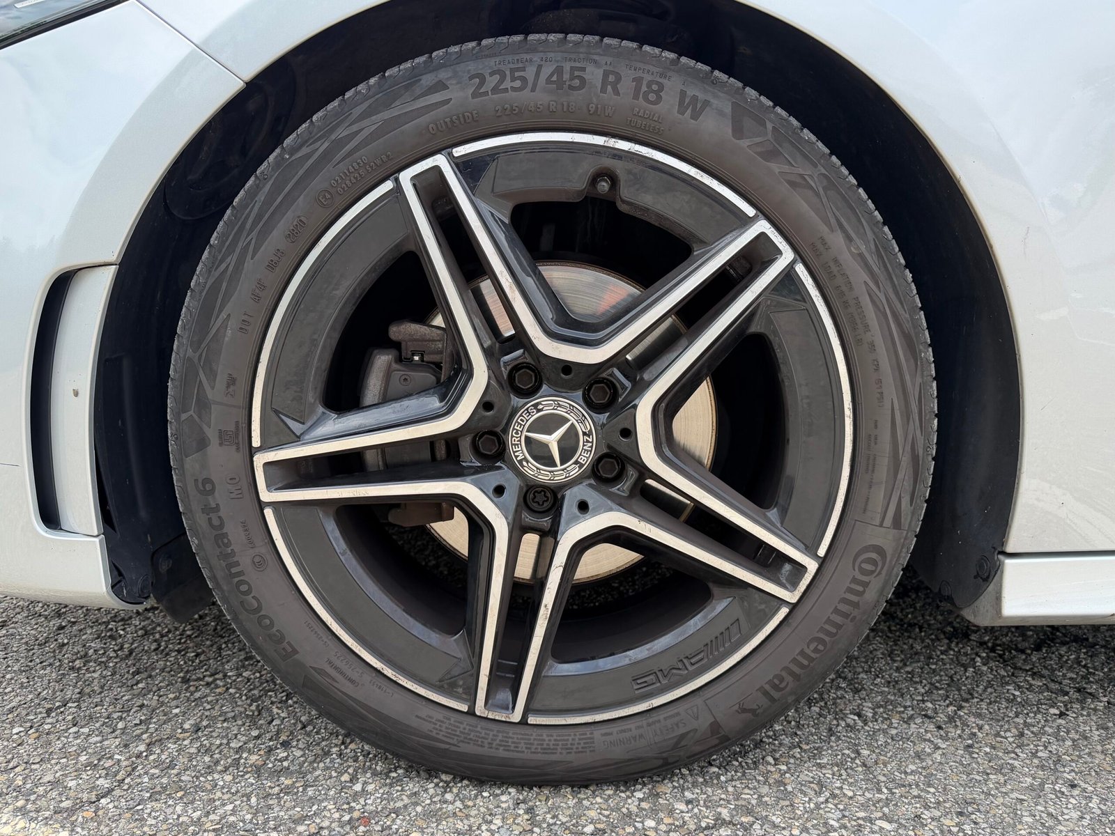 MERCEDES-BENZ Classe A AMG LINE Hatchback 200 d 2.0 d 16V 8G-DCT 150 cv Boîte auto