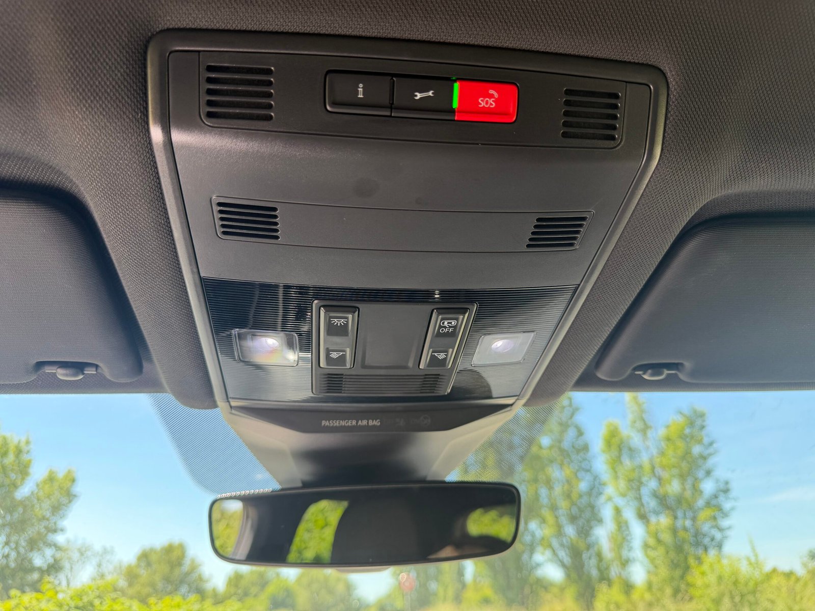 VOLKSWAGEN T-ROC 2.0 TDI 150ch R-LINE Phase 2