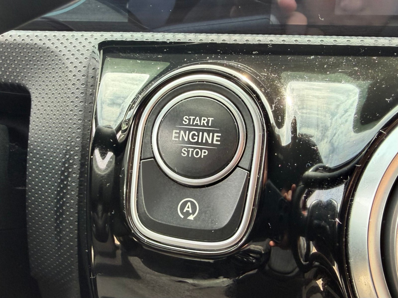 MERCEDES-BENZ Classe A AMG LINE Hatchback 200 d 2.0 d 16V 8G-DCT 150 cv Boîte auto