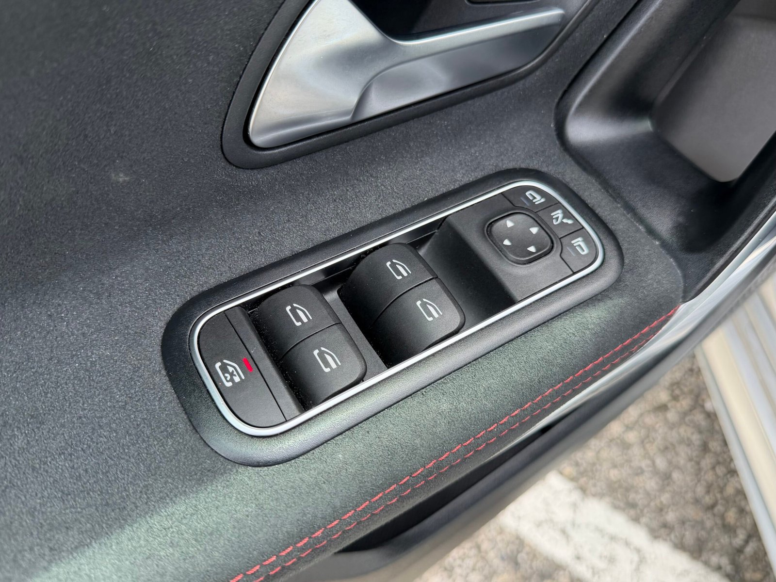 MERCEDES-BENZ Classe A AMG LINE Hatchback 200 d 2.0 d 16V 8G-DCT 150 cv Boîte auto