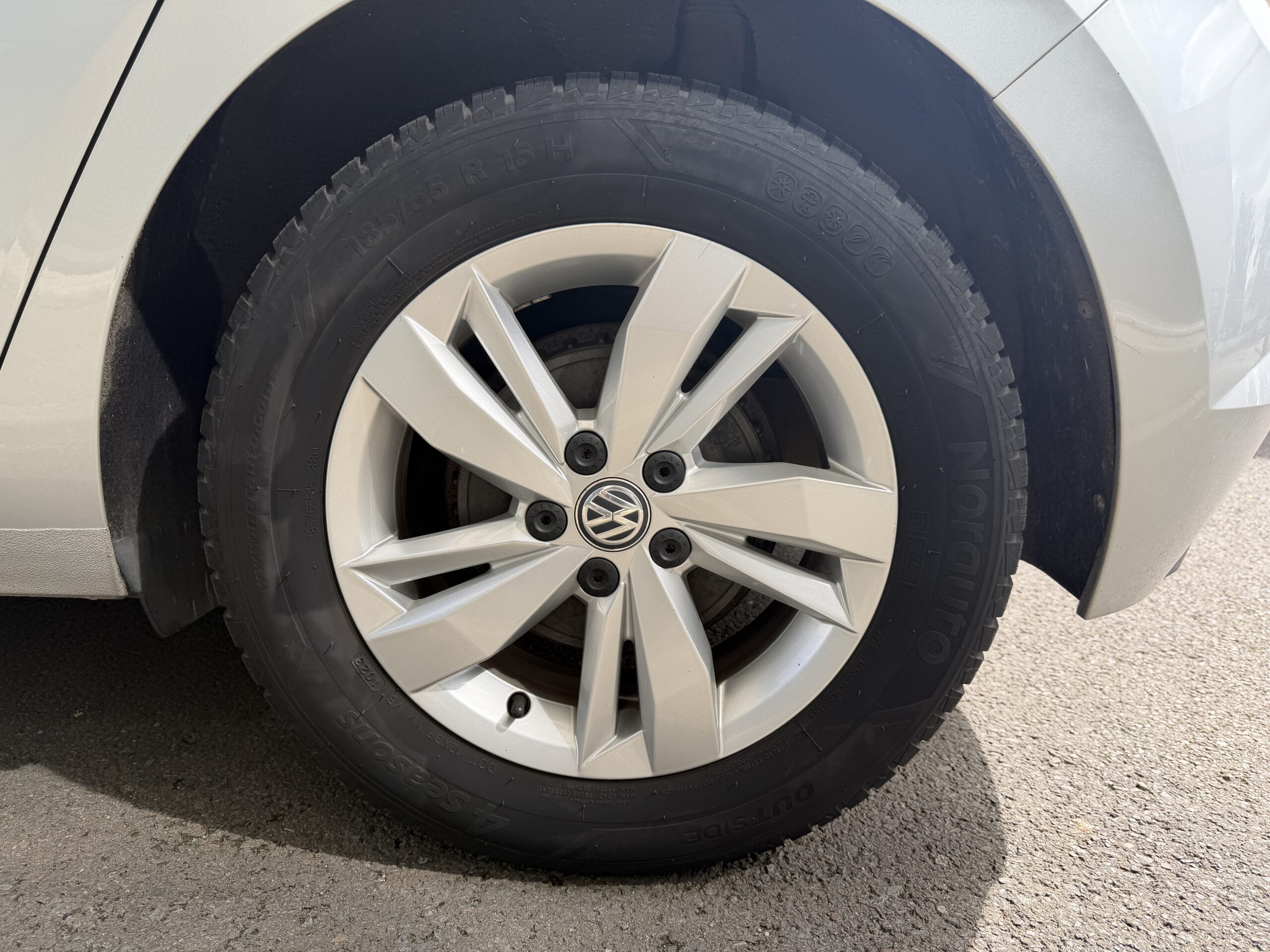 Volkswagen Polo 95Ch “Confortline”