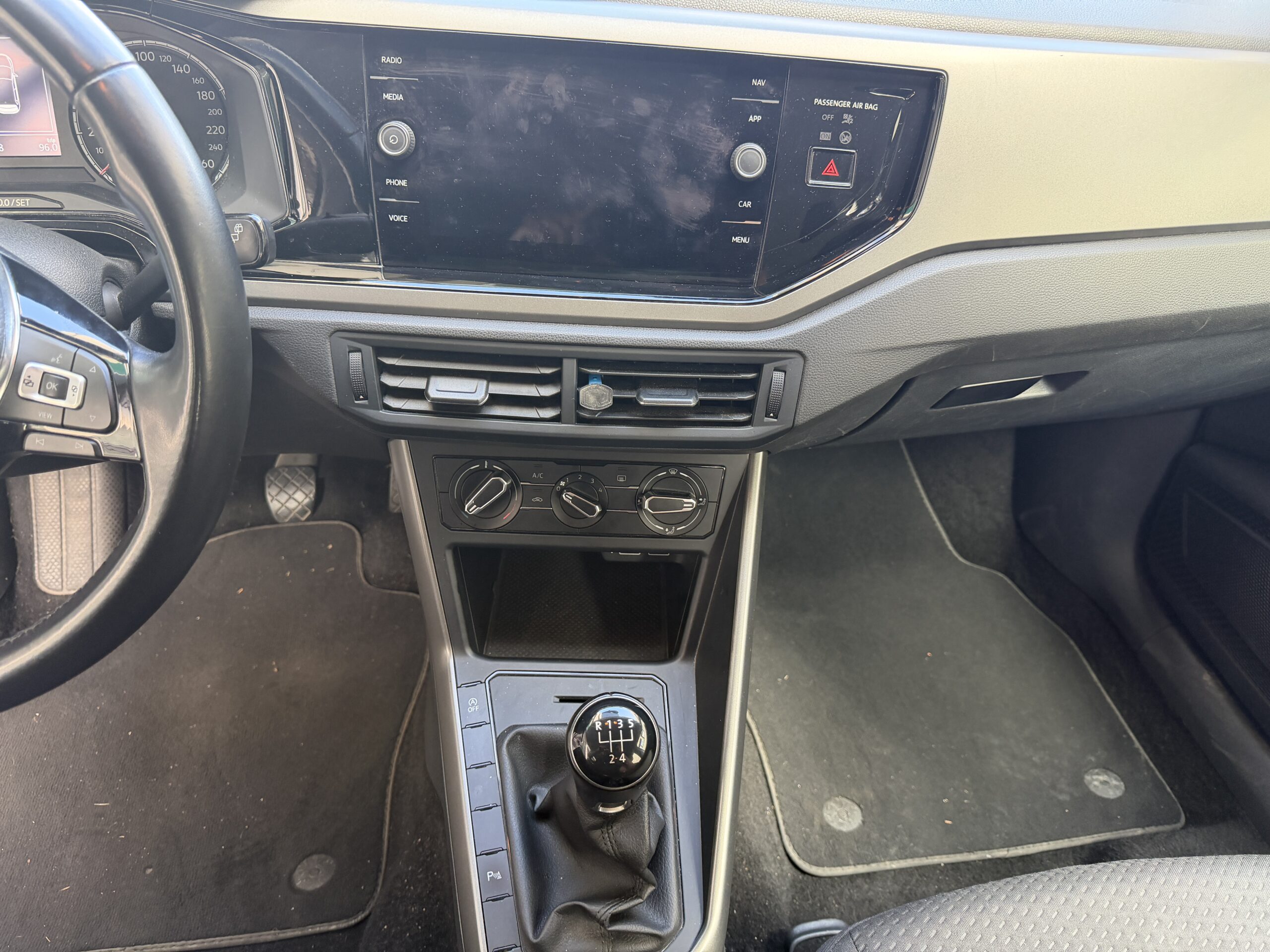 Volkswagen Polo 95Ch “Confortline”